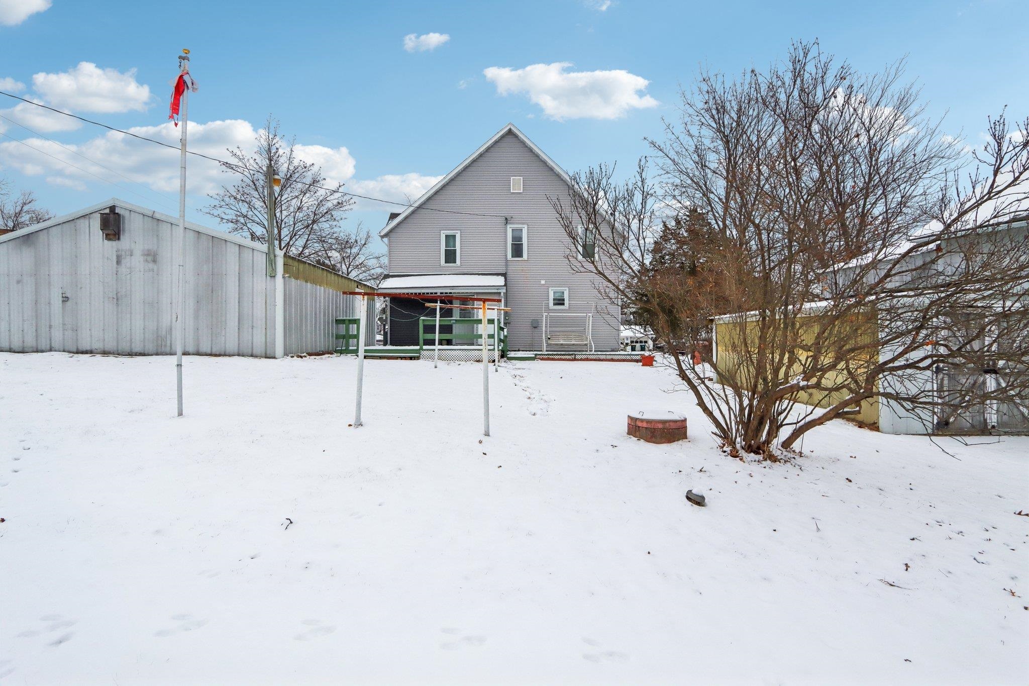 323 W Prospect Street