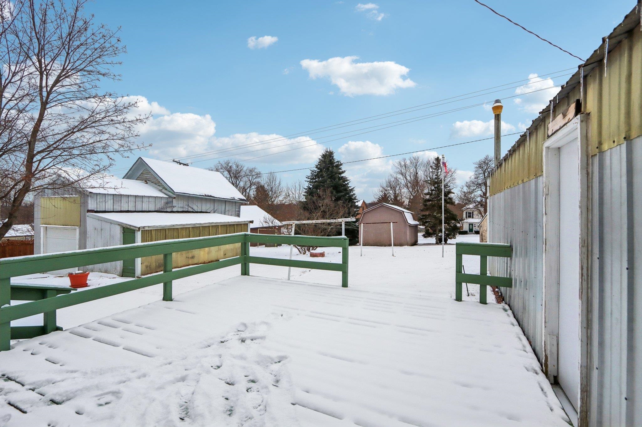 323 W Prospect Street