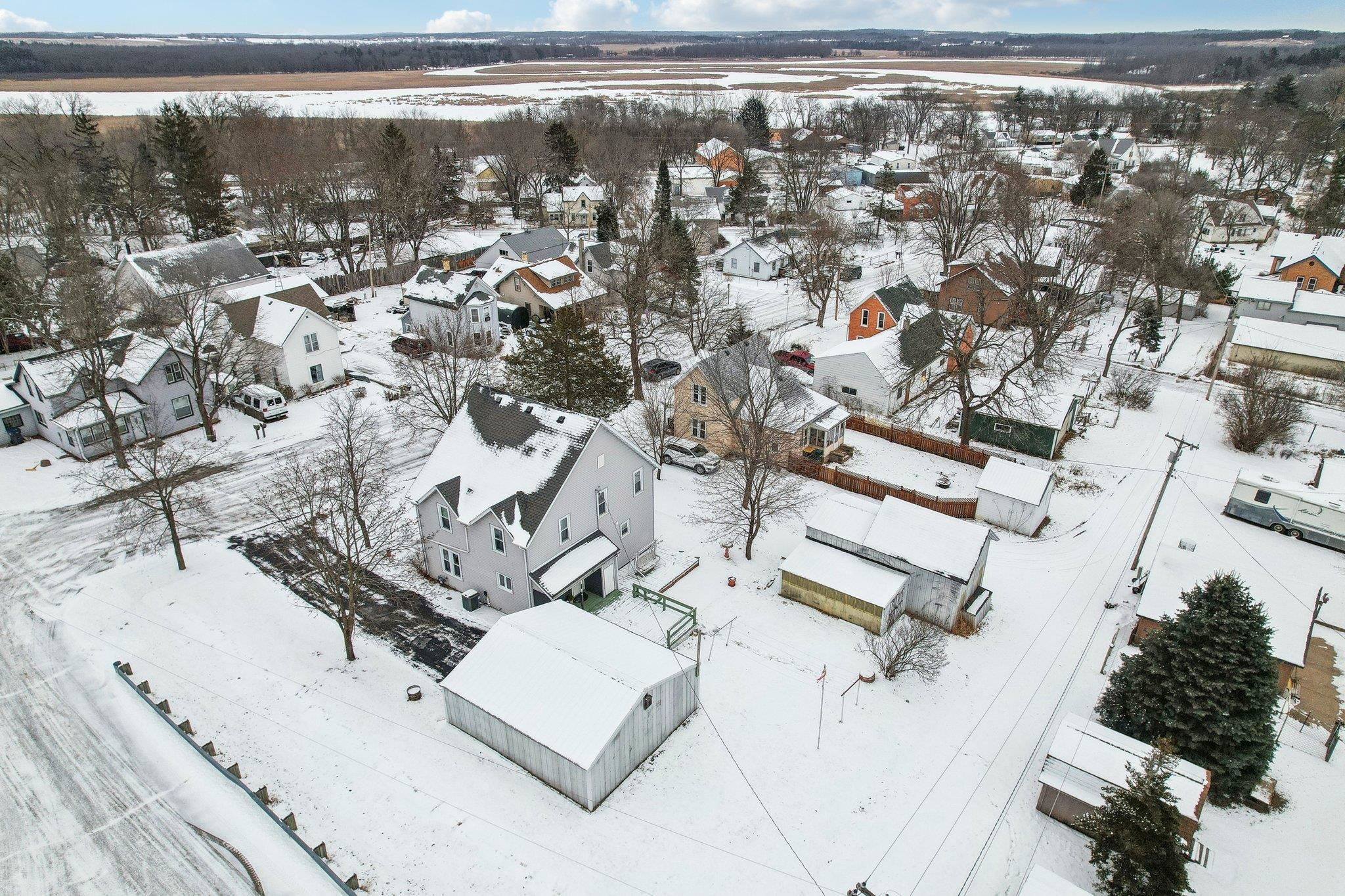 323 W Prospect Street