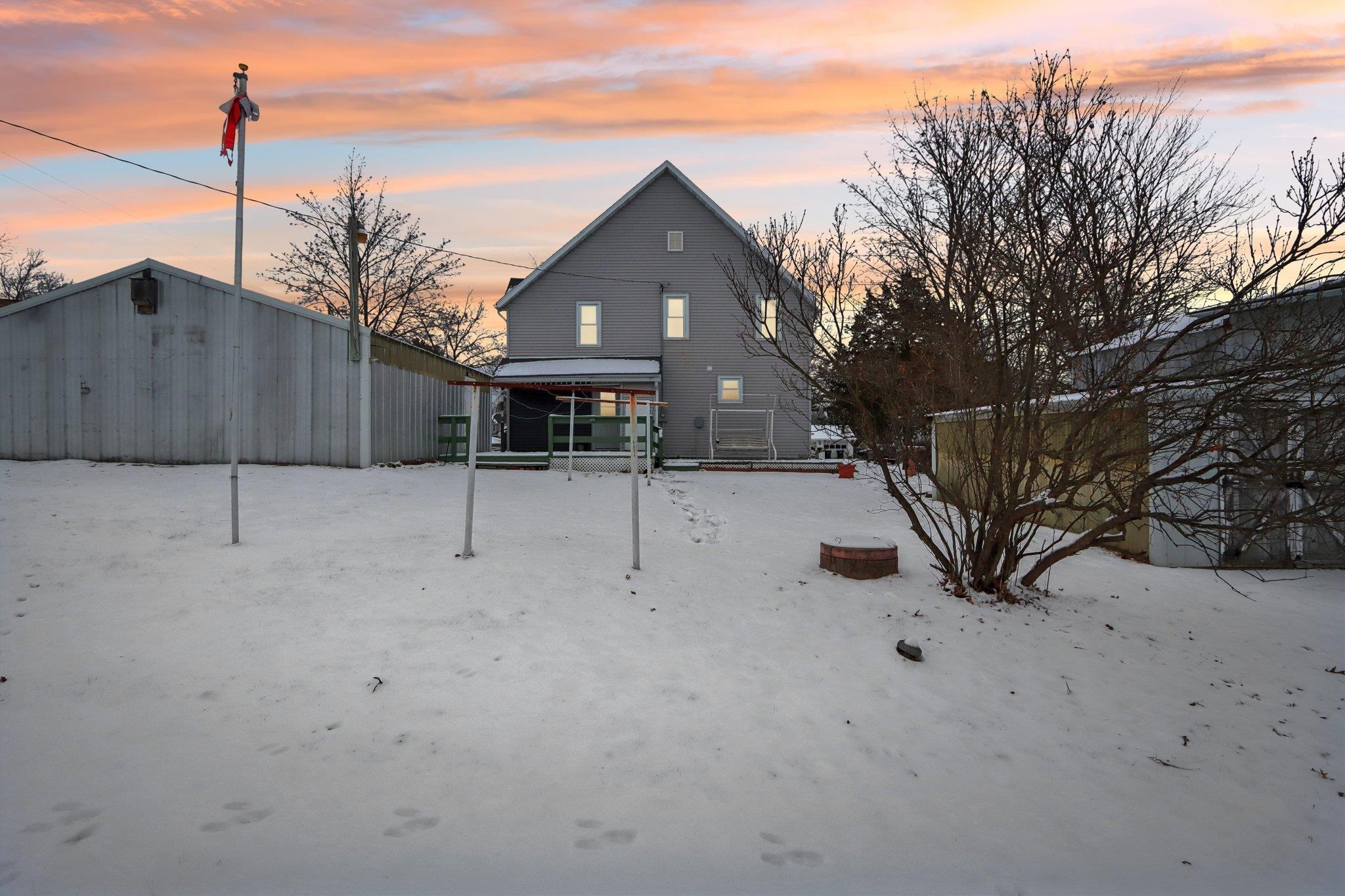 323 W Prospect Street