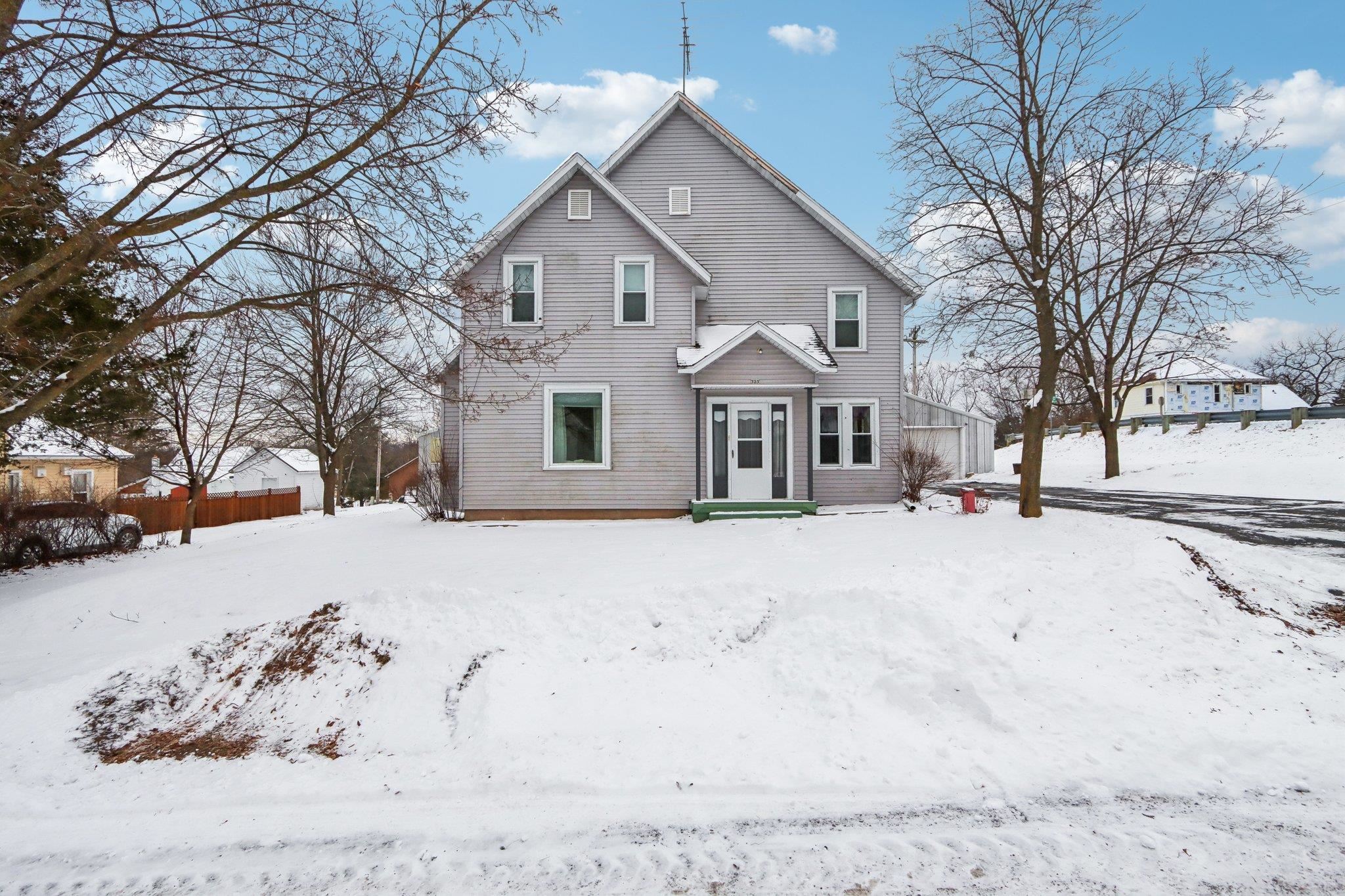 323 W Prospect Street