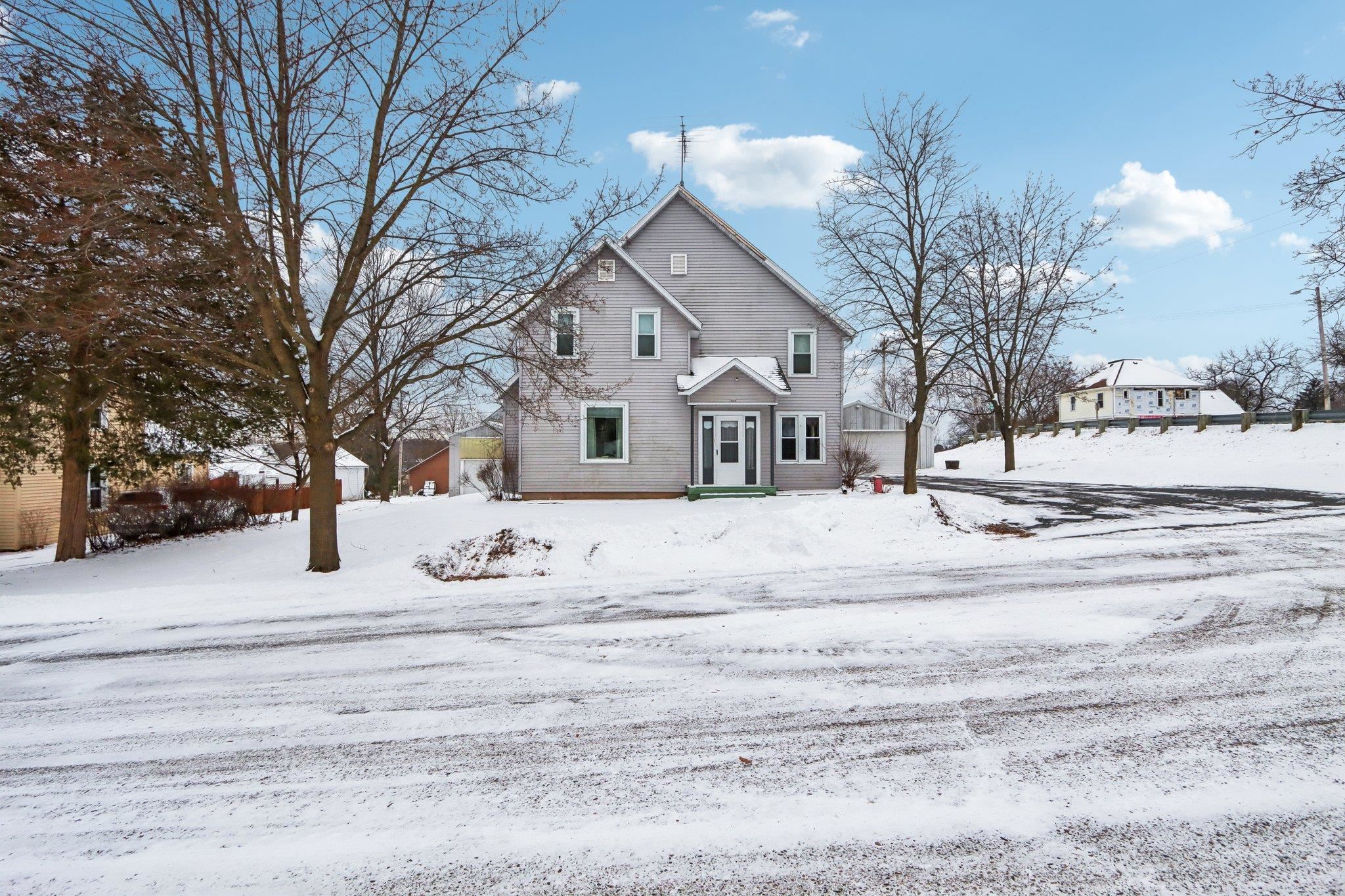 323 W Prospect Street