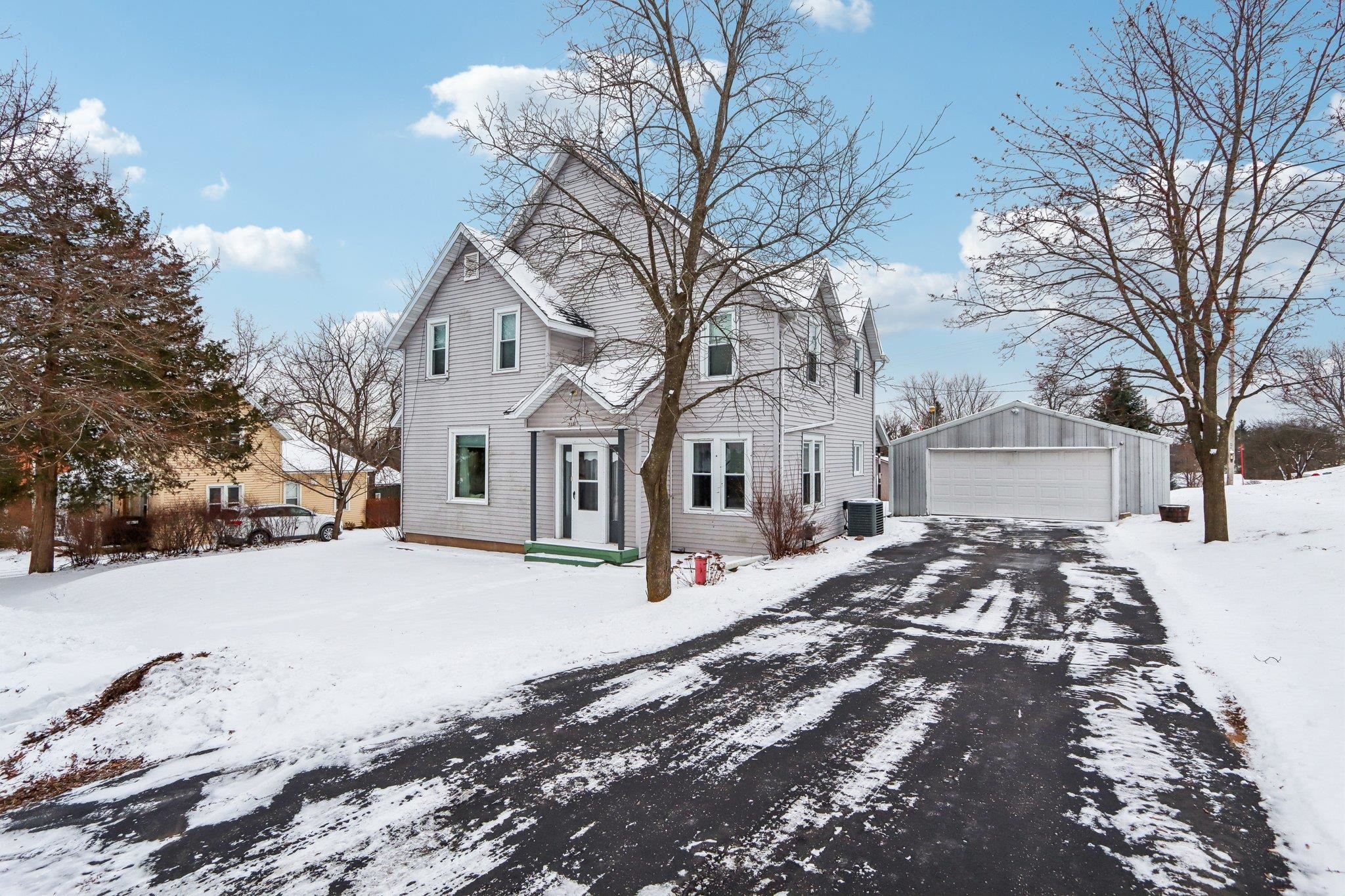 323 W Prospect Street