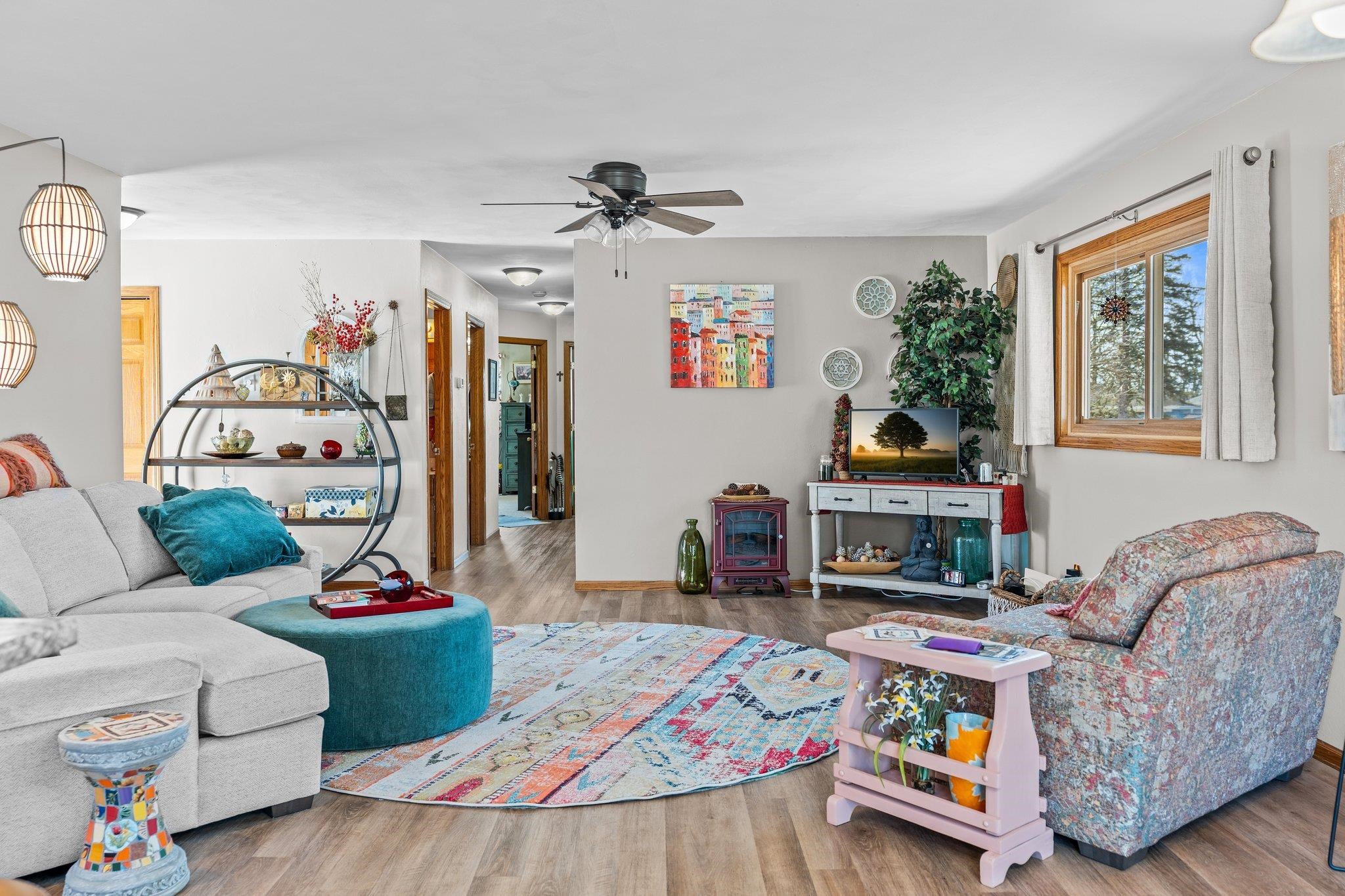 718 E Chestnut Street