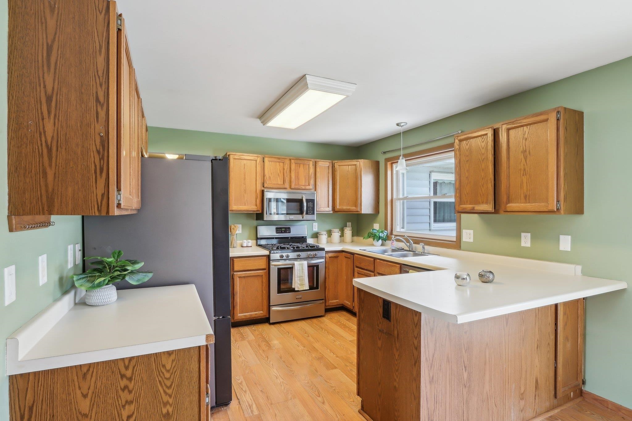 2440 Red Pine Court