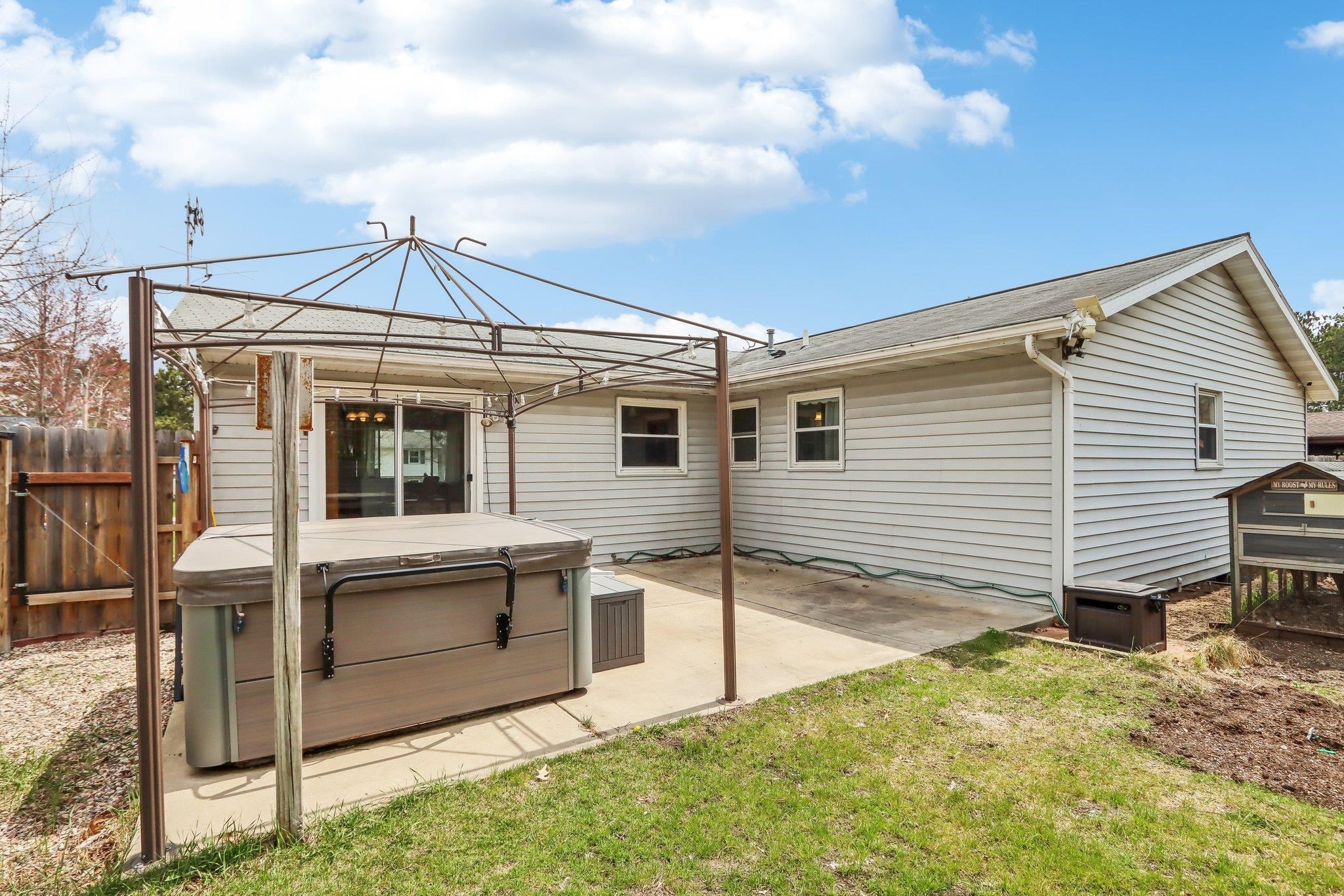 2440 Red Pine Court