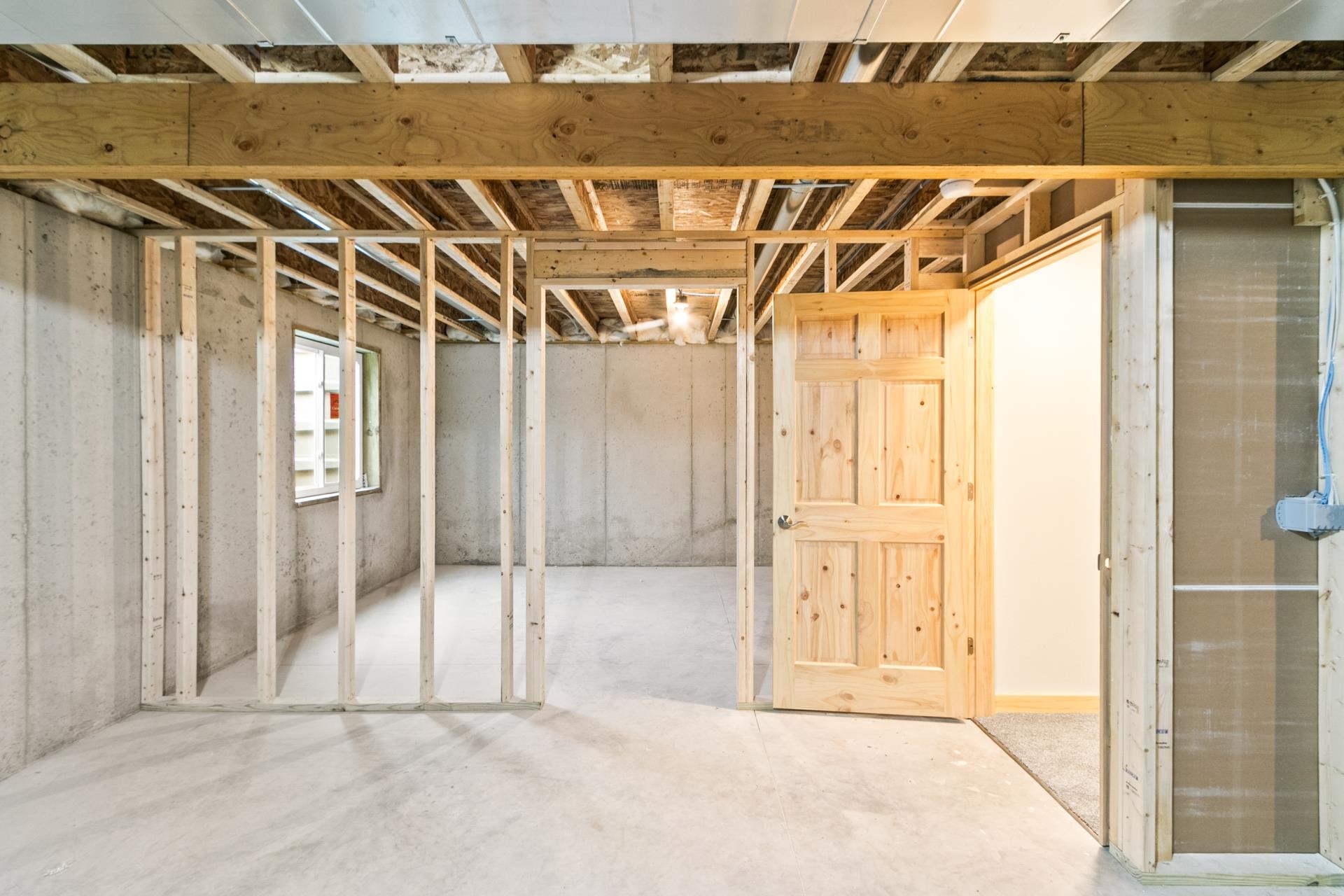 W2743 Whitetail Lane