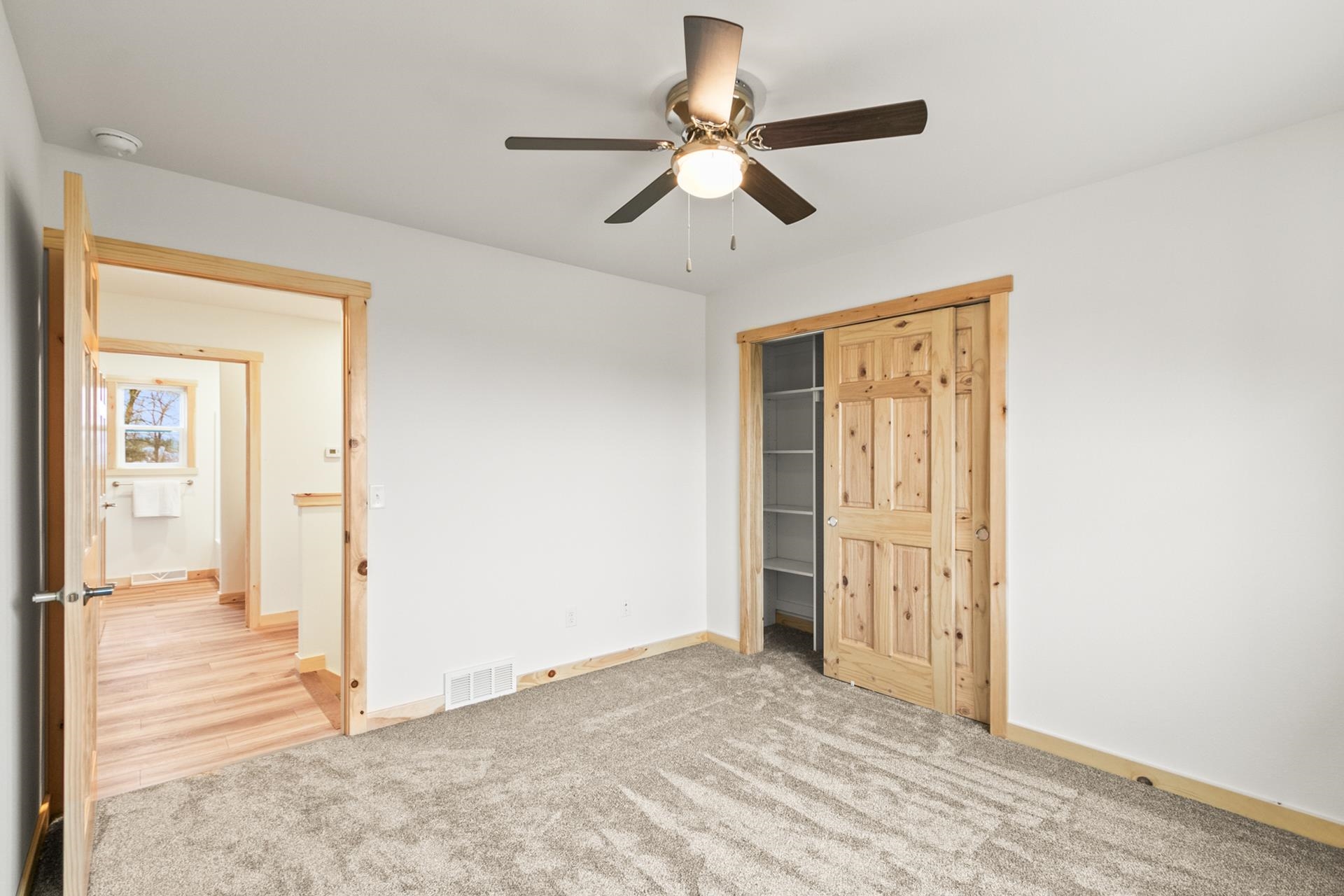 W2743 Whitetail Lane