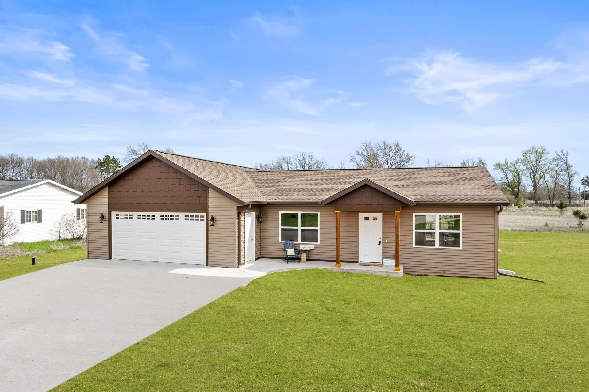 W2743 Whitetail Lane