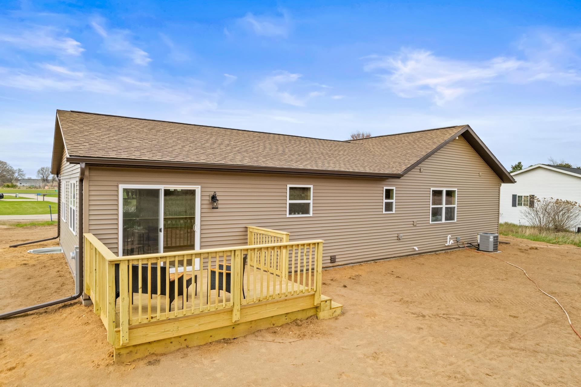 W2743 Whitetail Lane