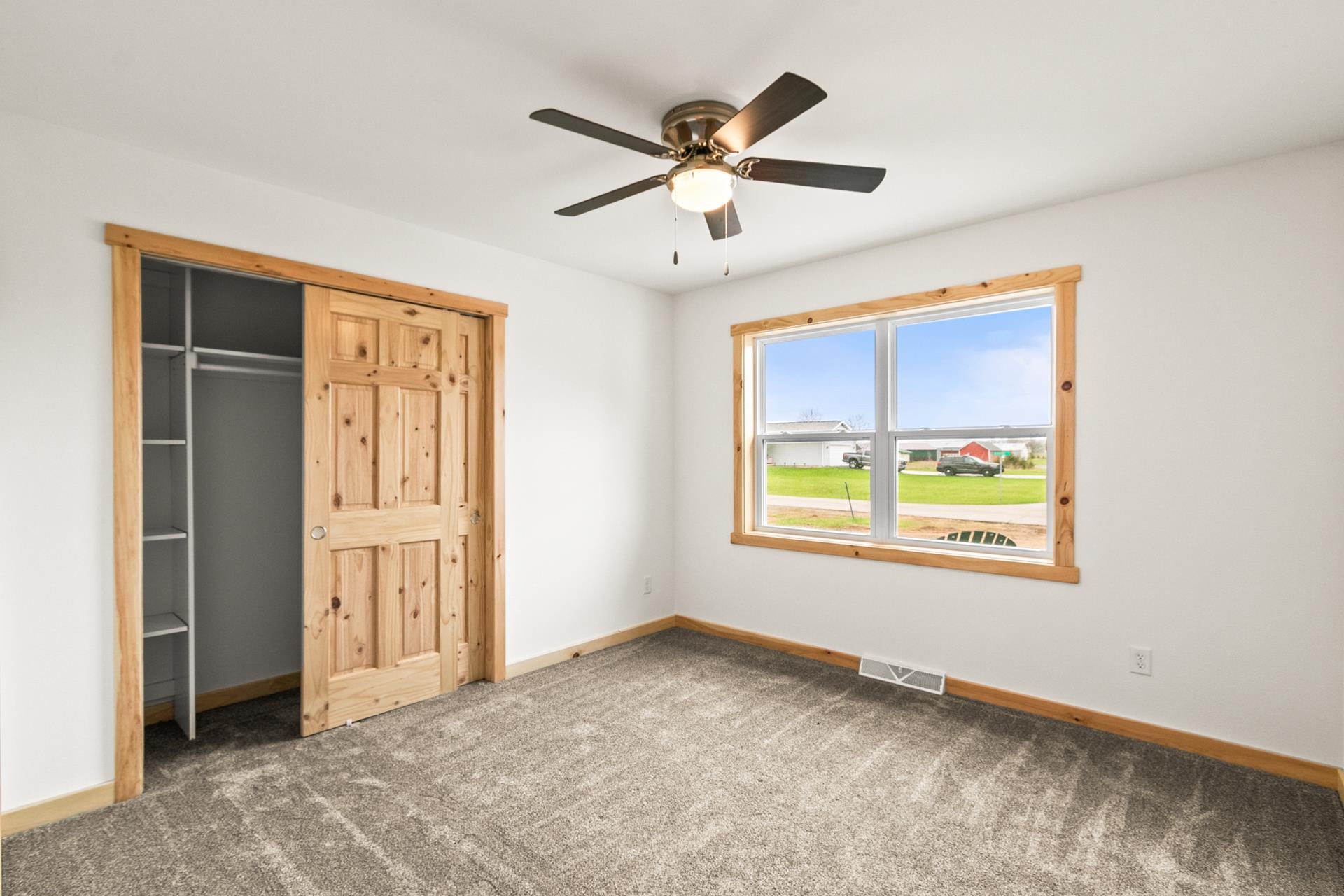 W2743 Whitetail Lane