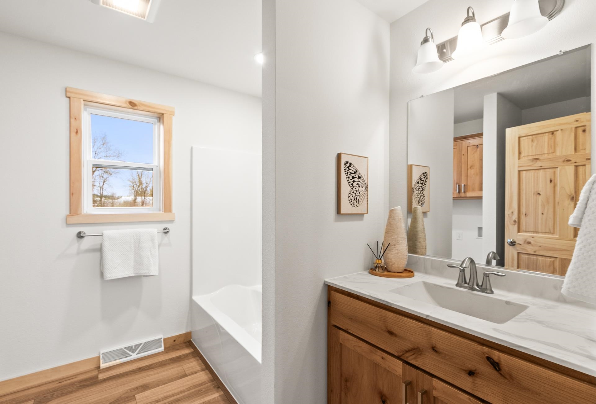 W2743 Whitetail Lane