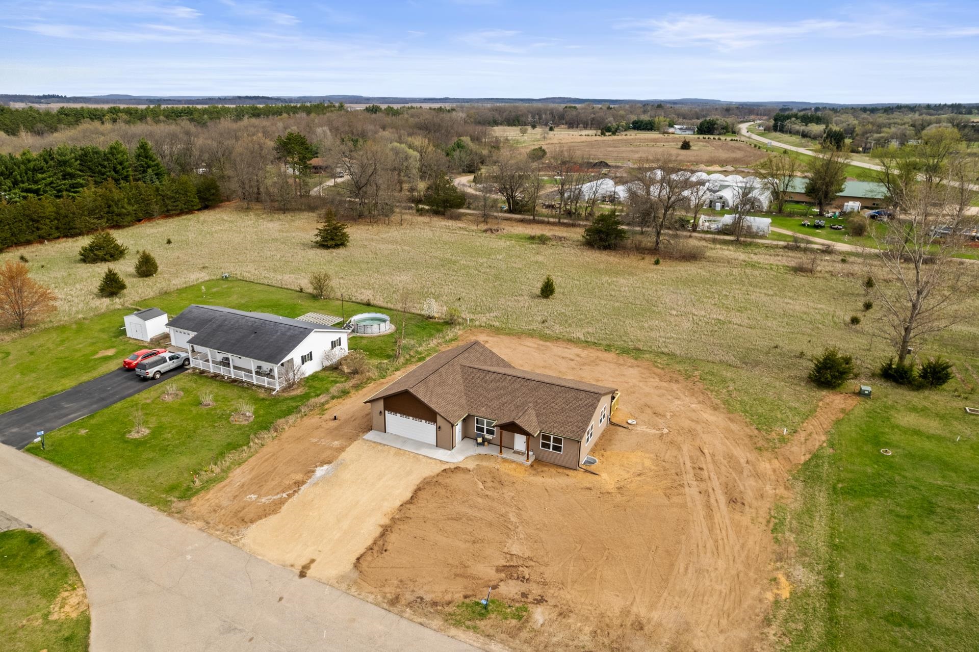 W2743 Whitetail Lane