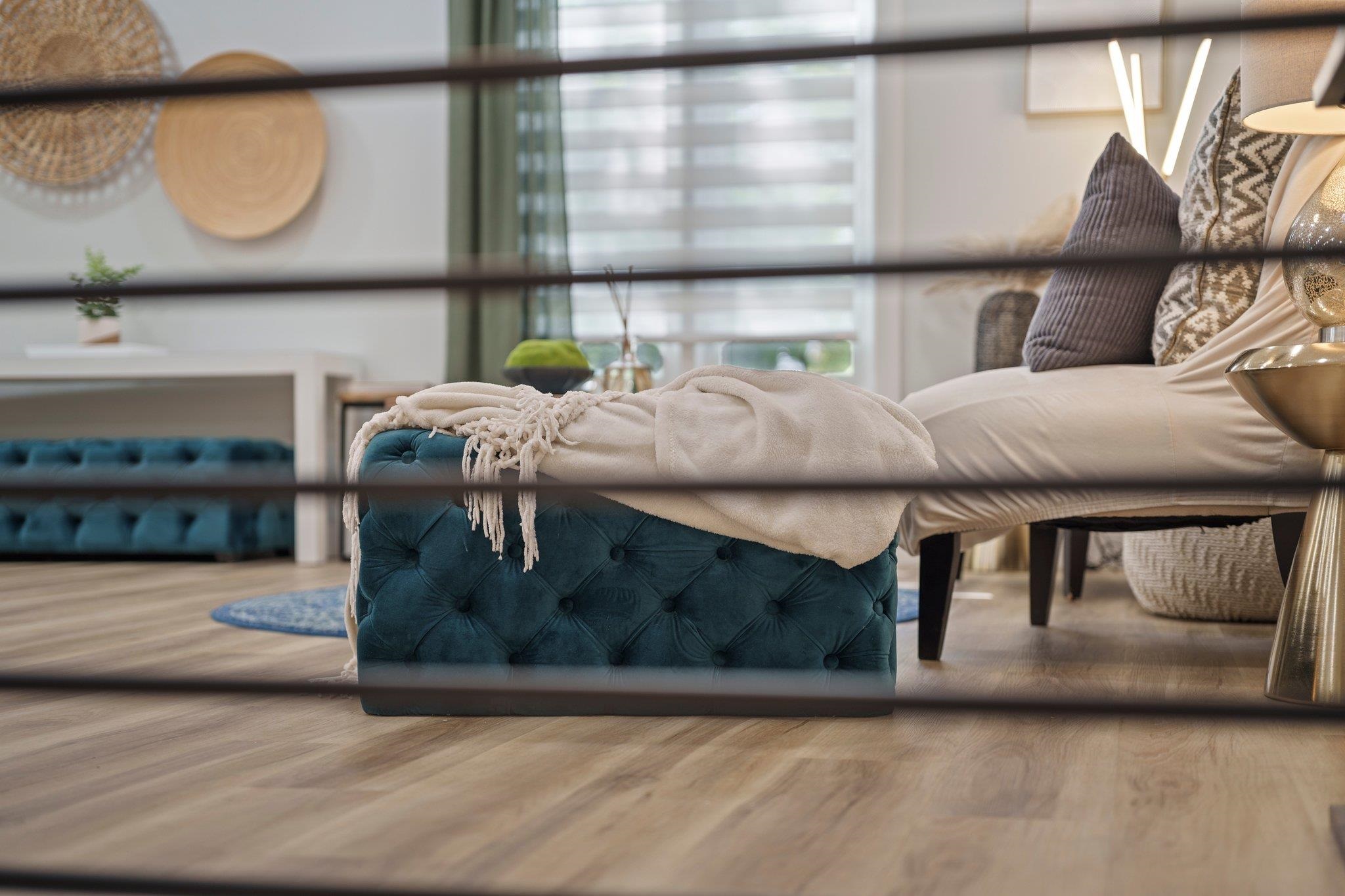 2405 Woodcrest Drive