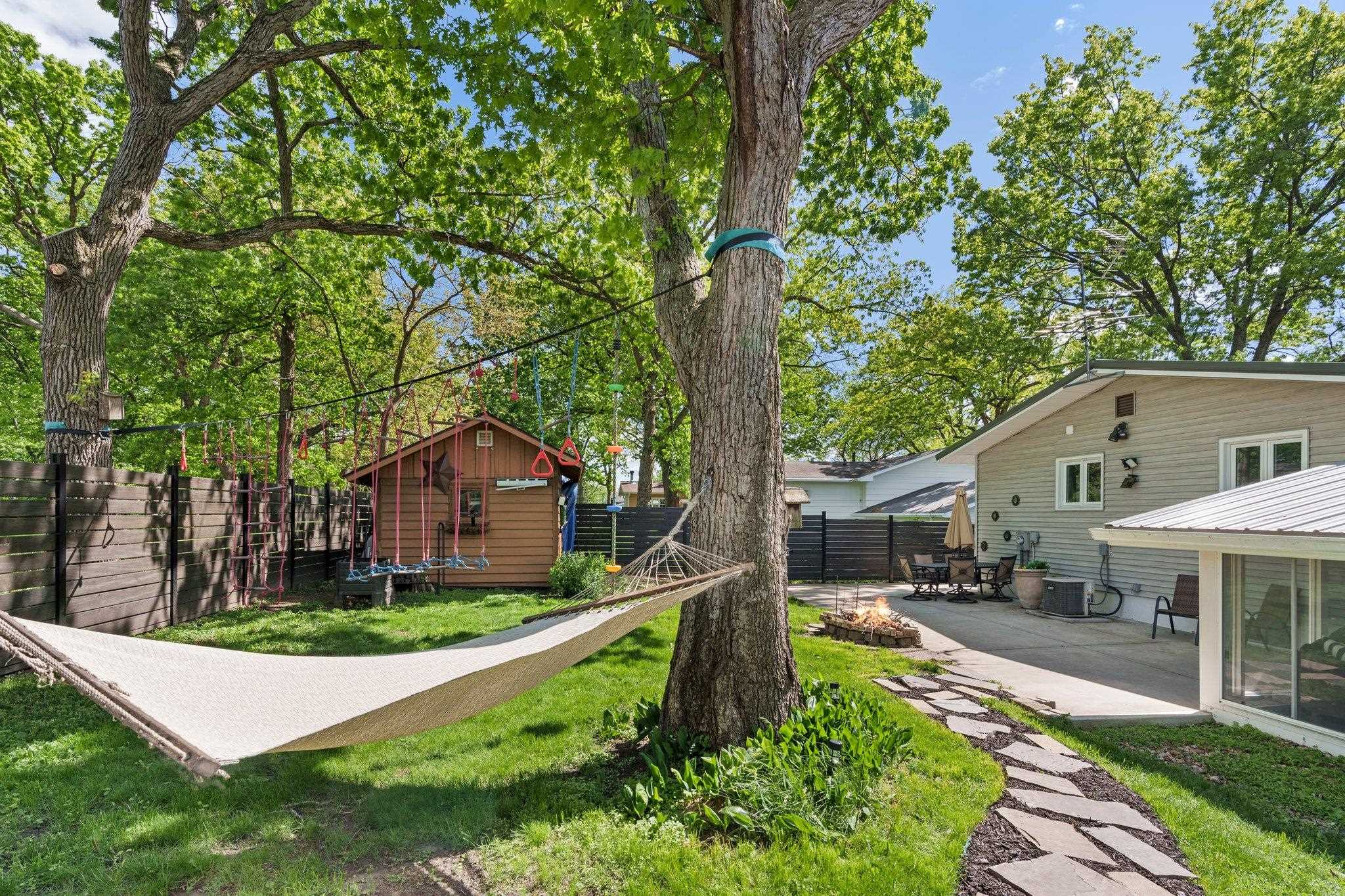 2405 Woodcrest Drive