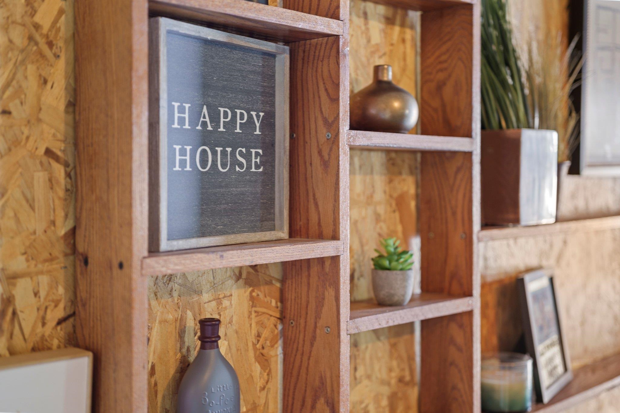 2405 Woodcrest Drive