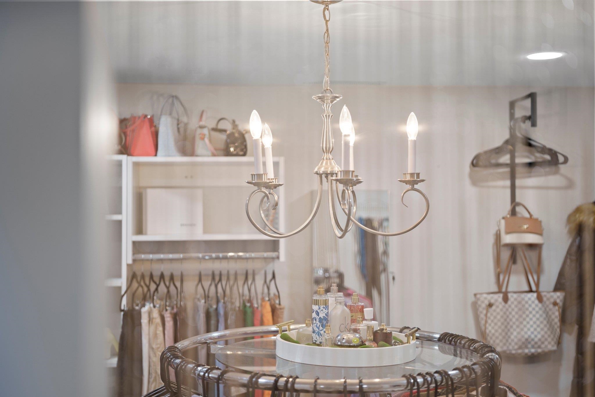 2405 Woodcrest Drive