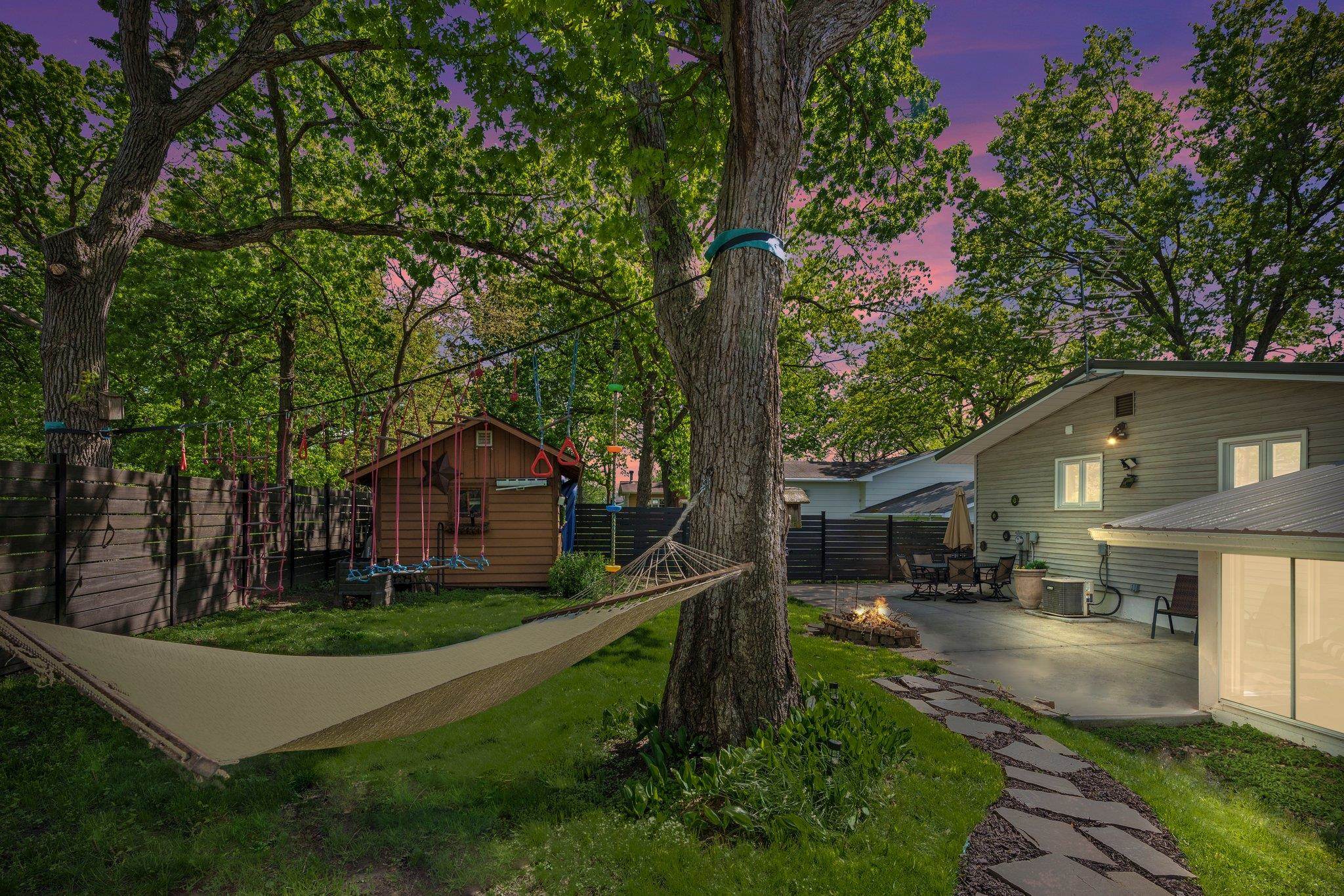 2405 Woodcrest Drive