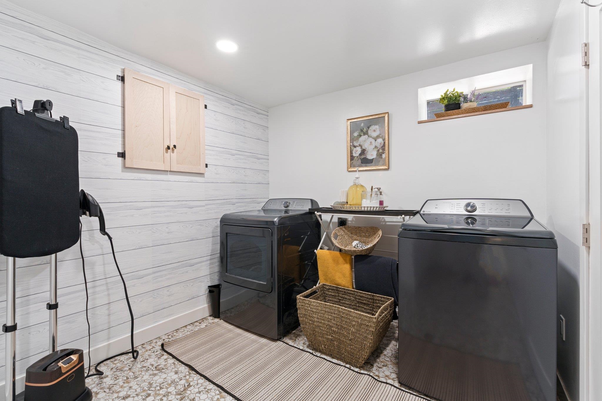 2405 Woodcrest Drive