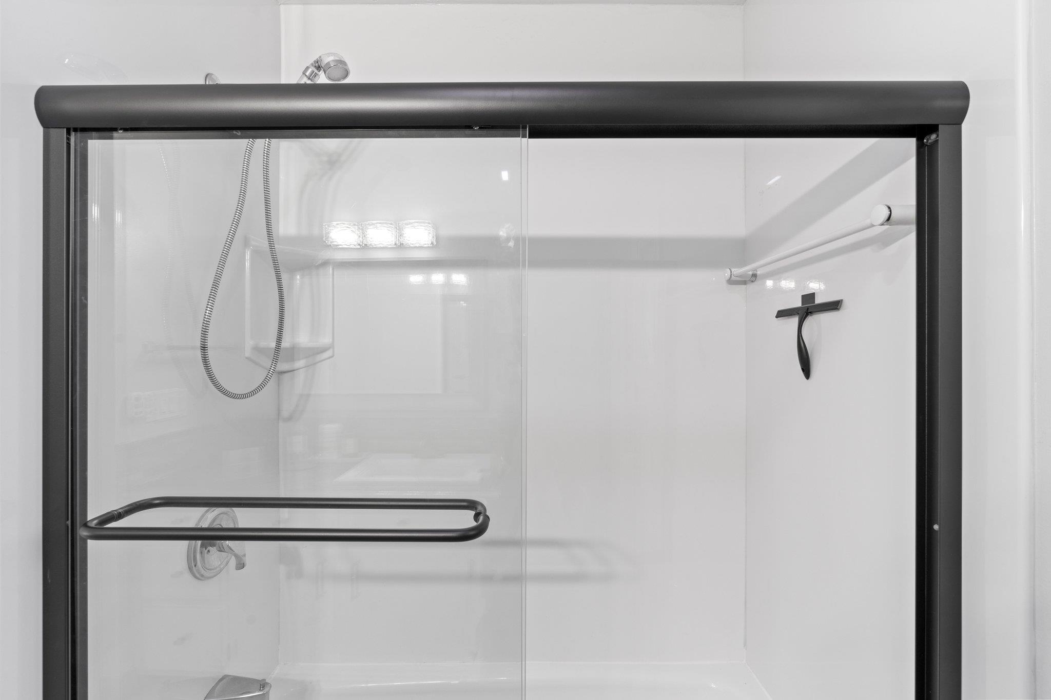 2405 Woodcrest Drive