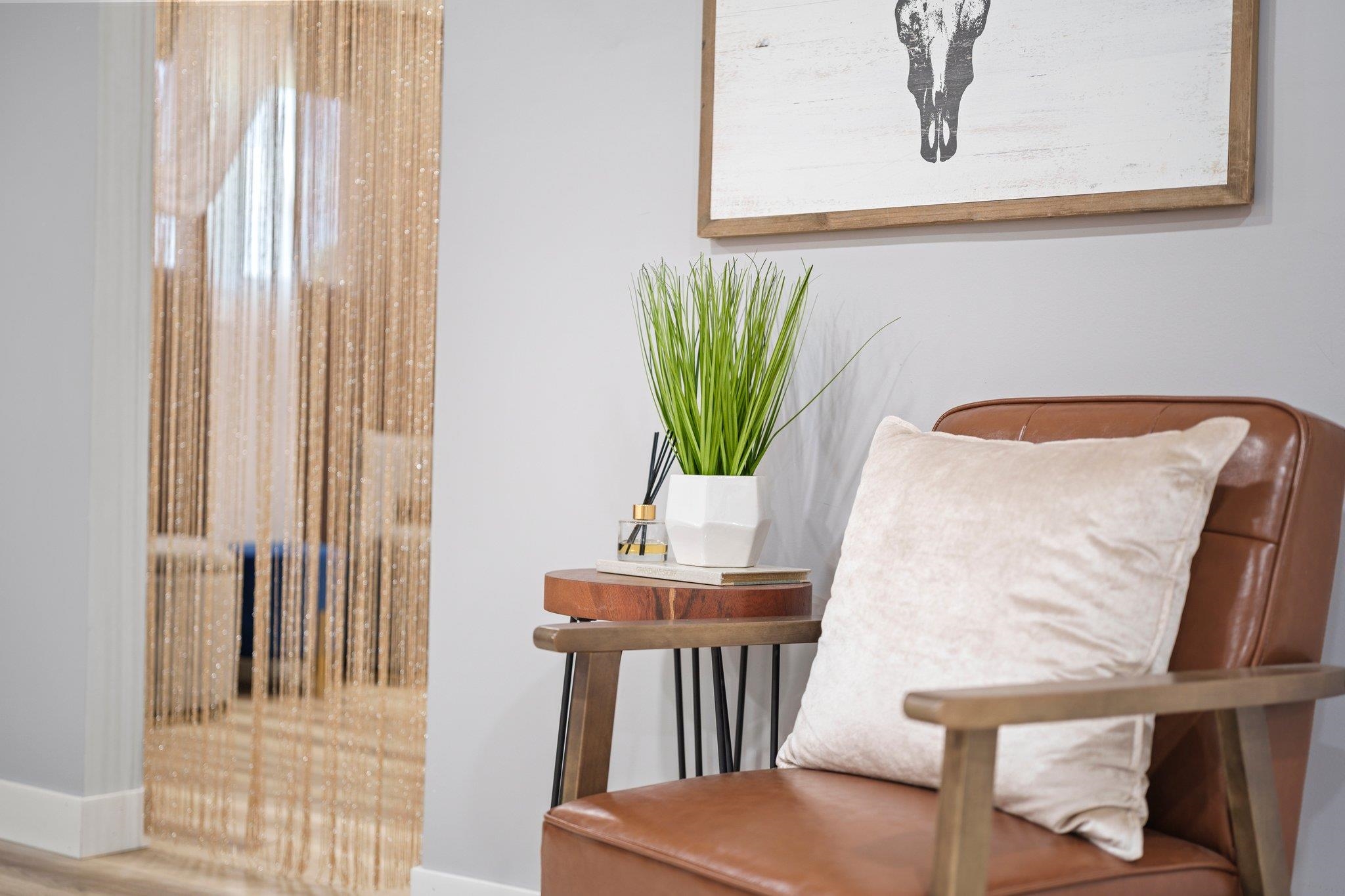 2405 Woodcrest Drive