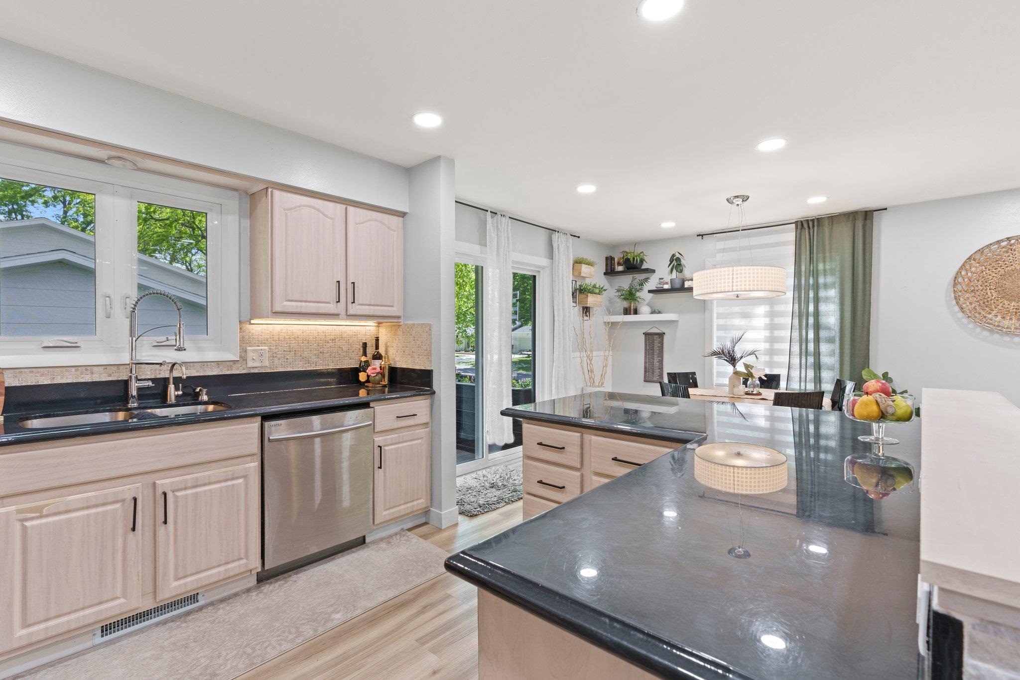 2405 Woodcrest Drive