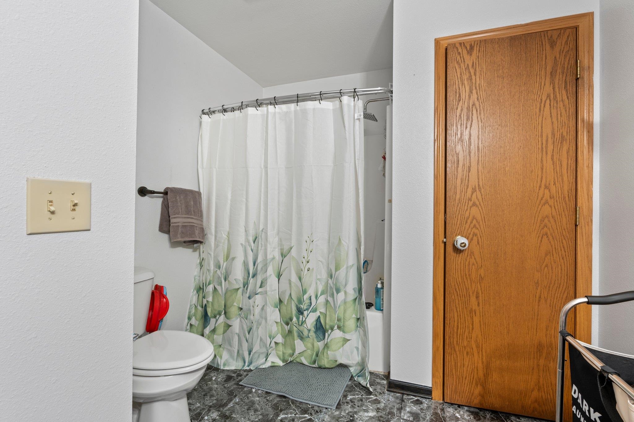 554 N Harvard Avenue