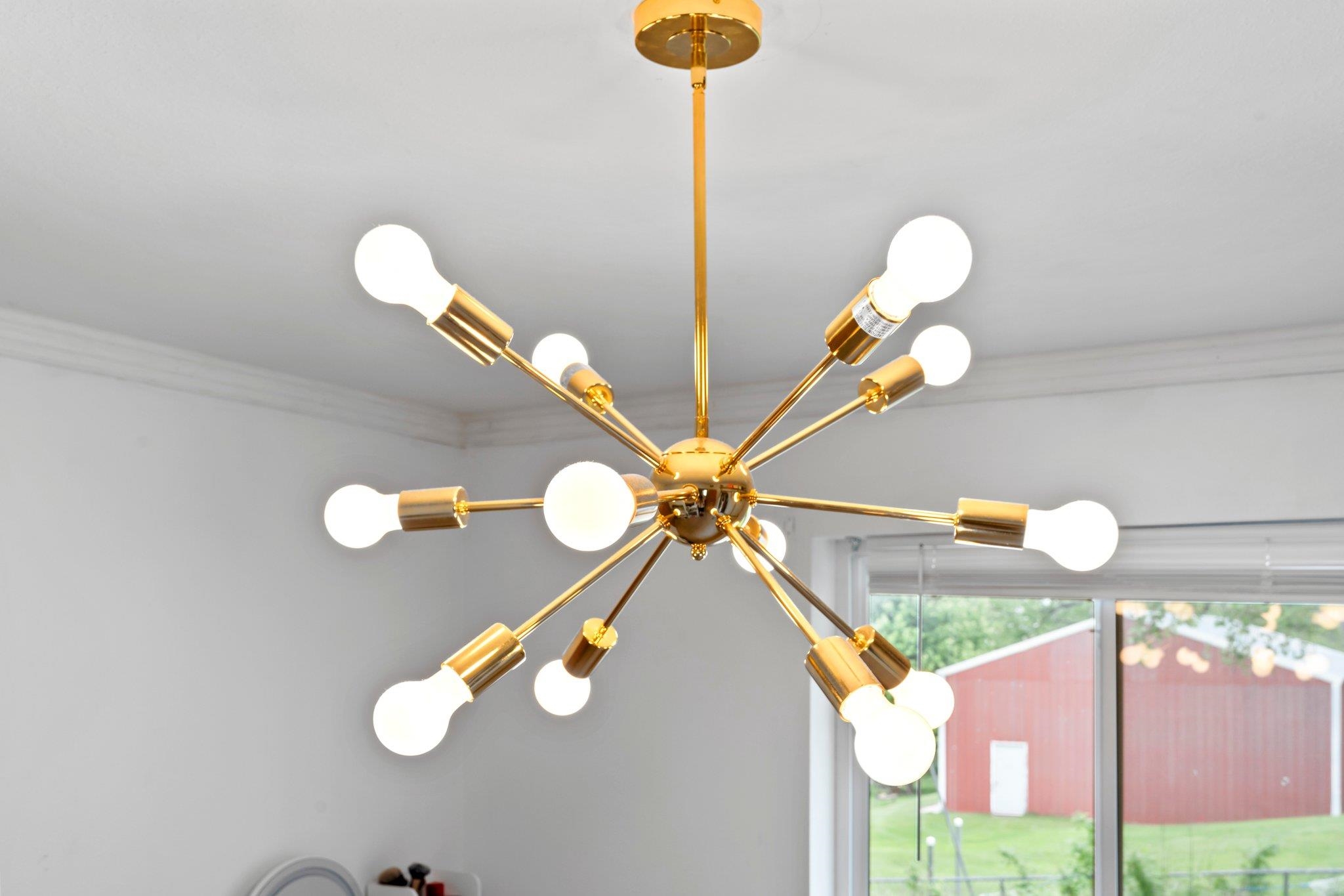 554 N Harvard Avenue