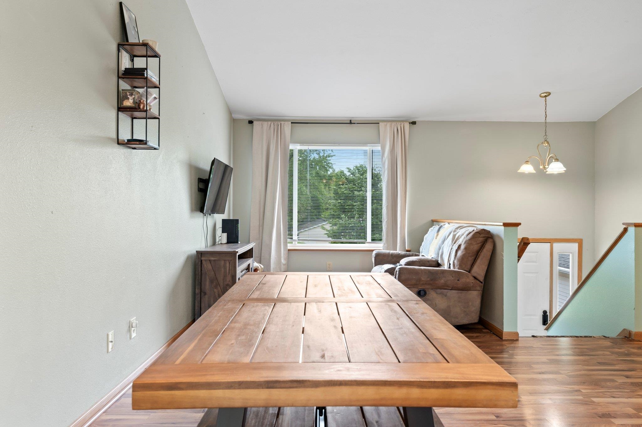 554 N Harvard Avenue