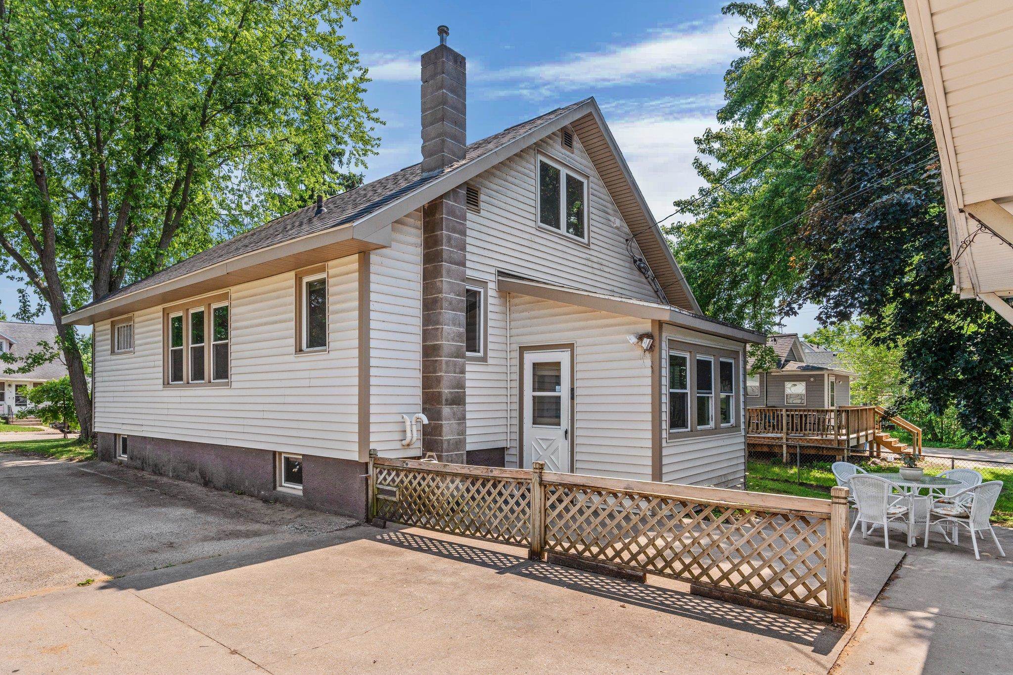 317 E Franklin Street