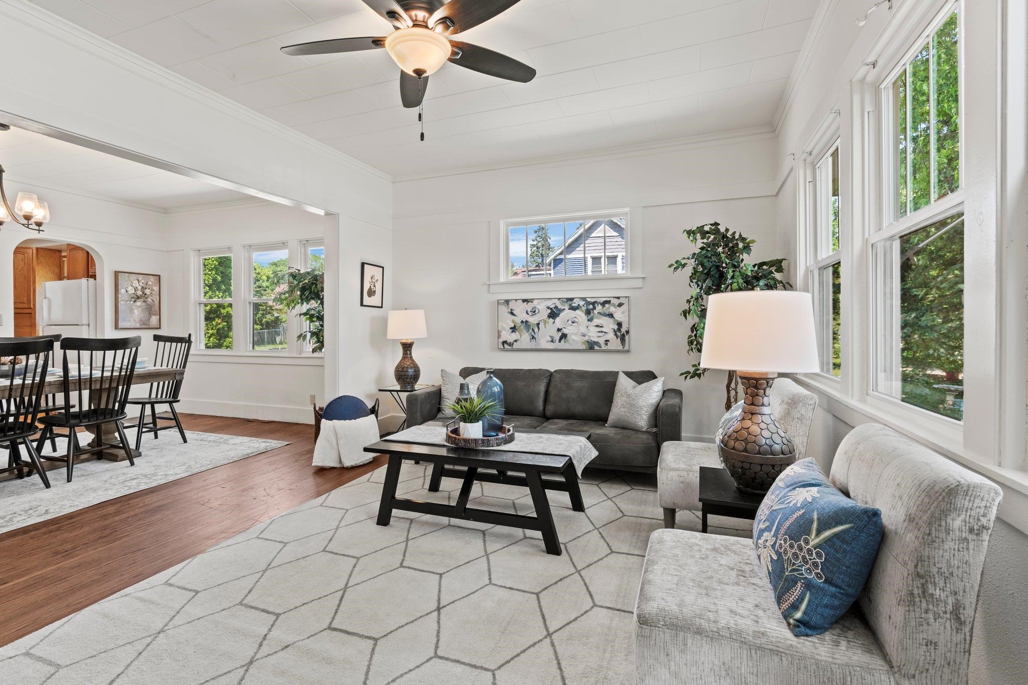 317 E Franklin Street