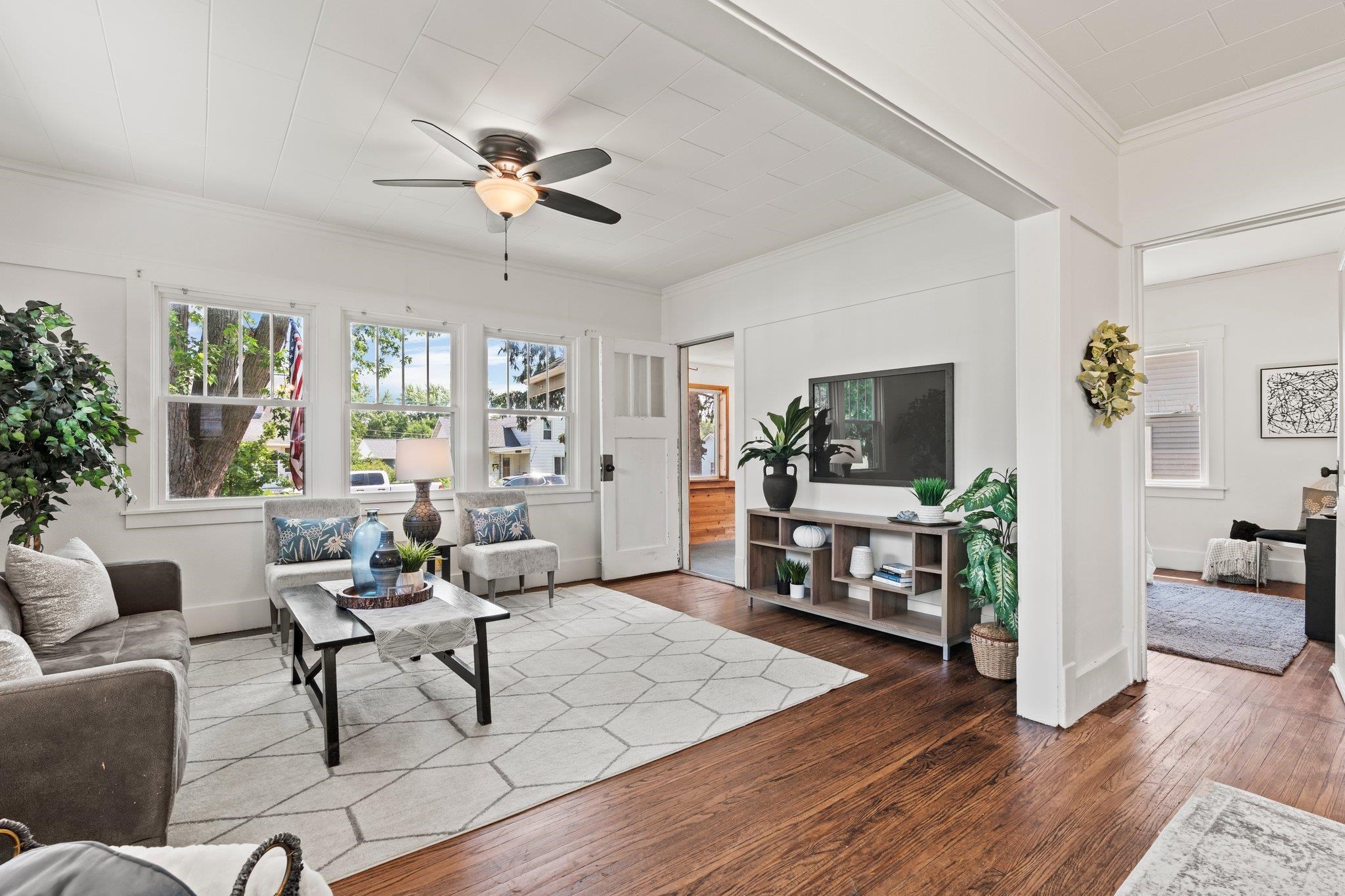 317 E Franklin Street