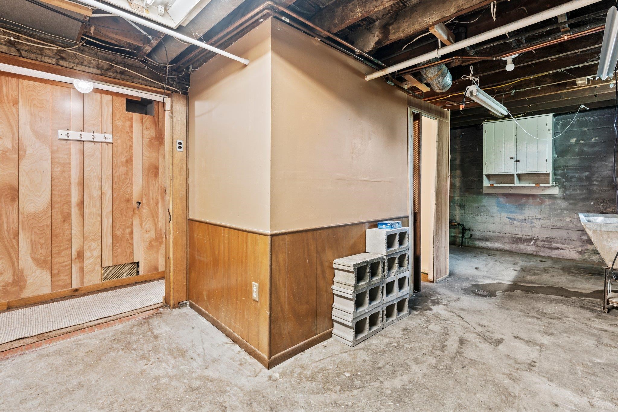 317 E Franklin Street