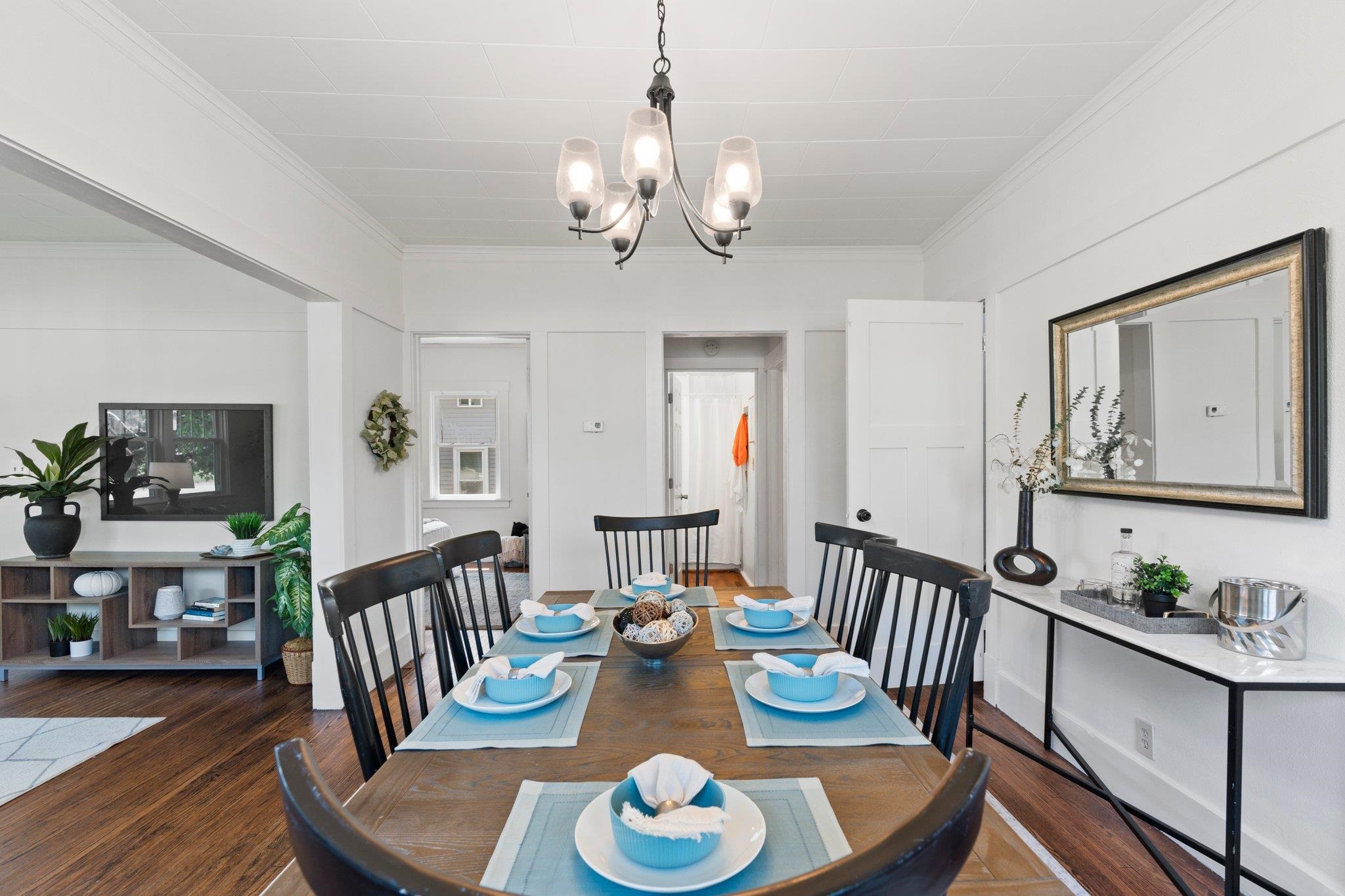 317 E Franklin Street