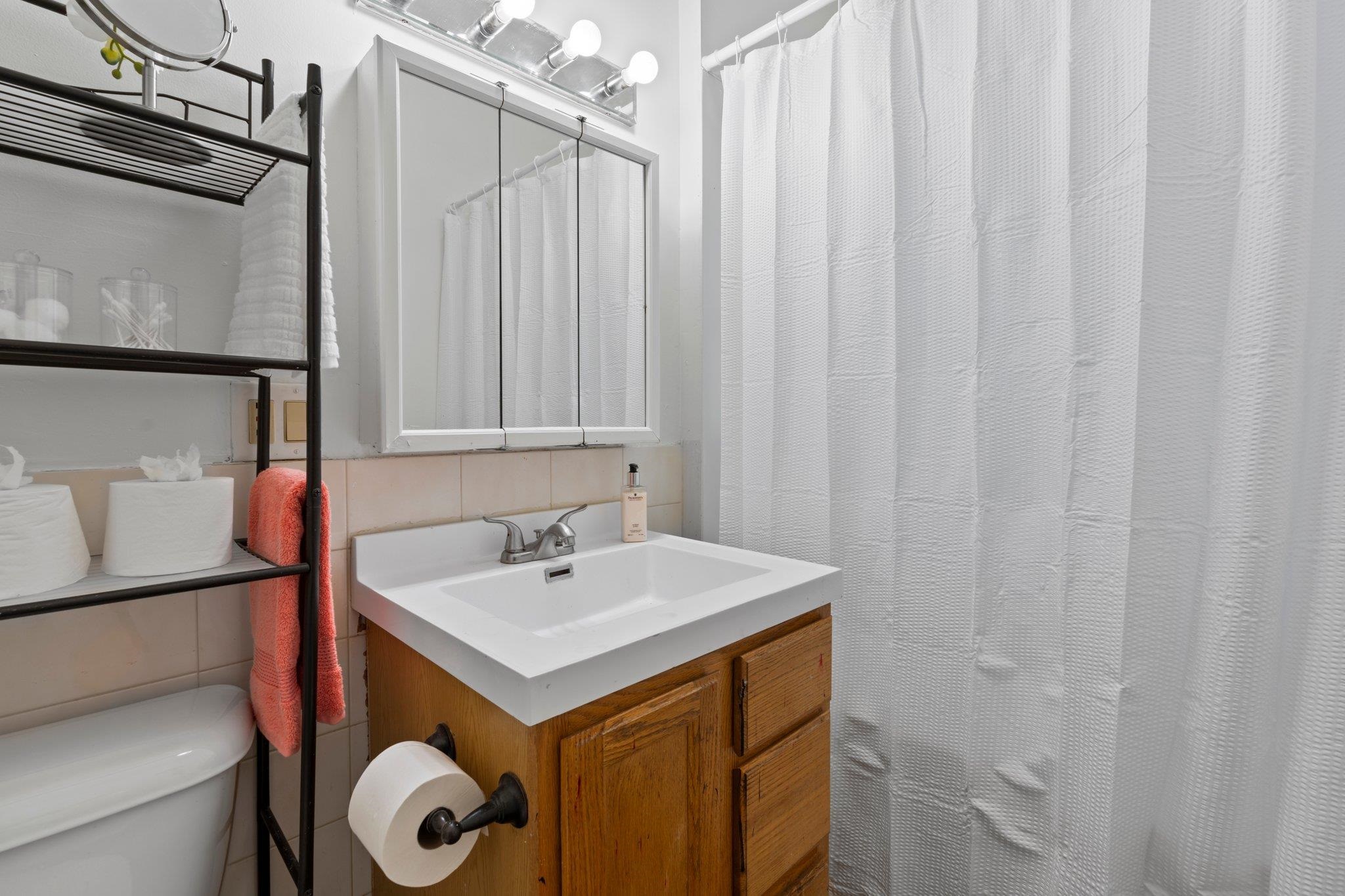 317 E Franklin Street