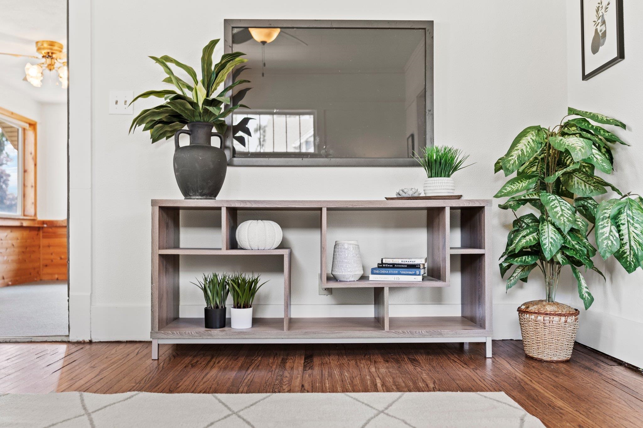 317 E Franklin Street