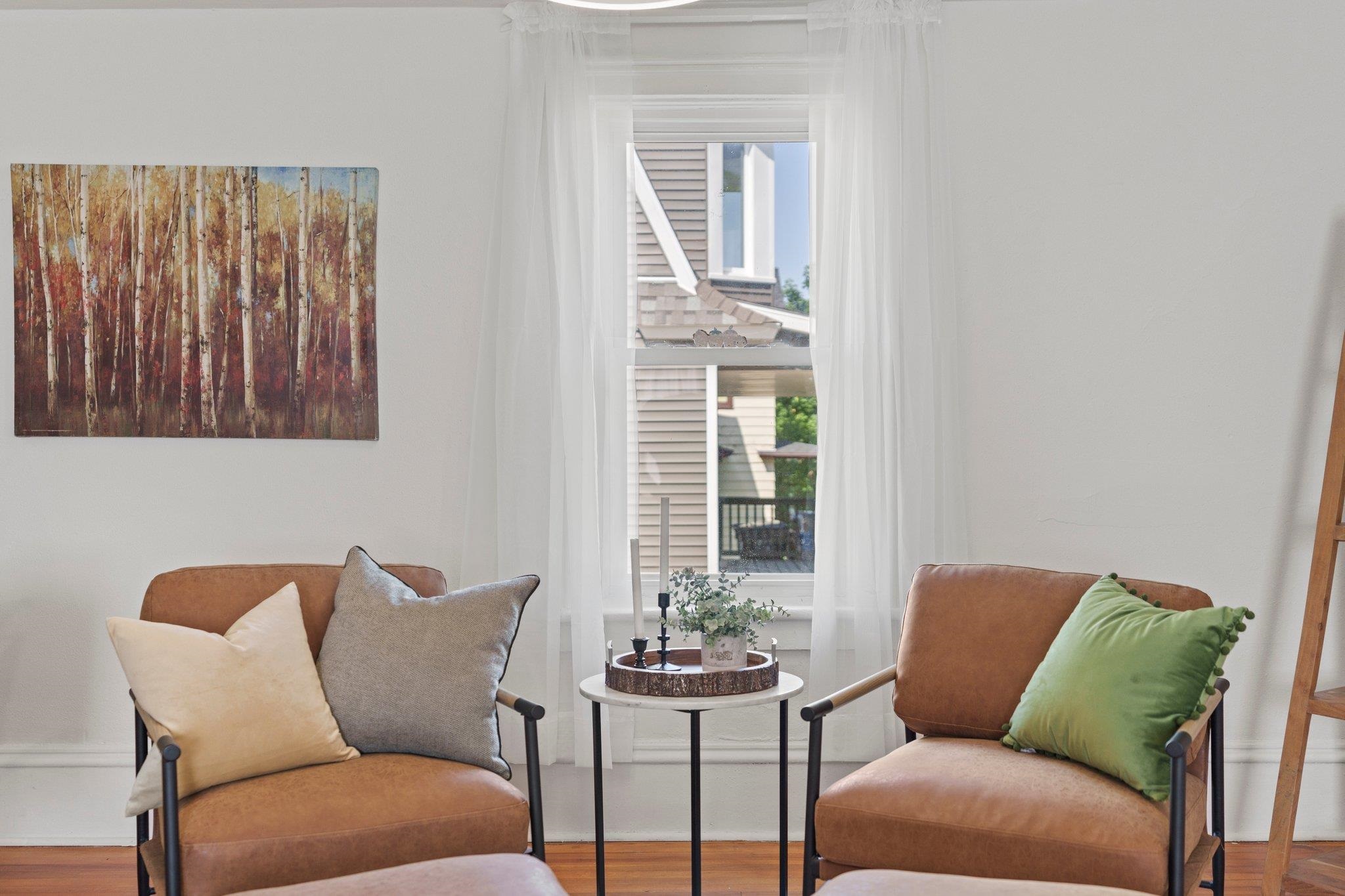 210 W Pleasant Street