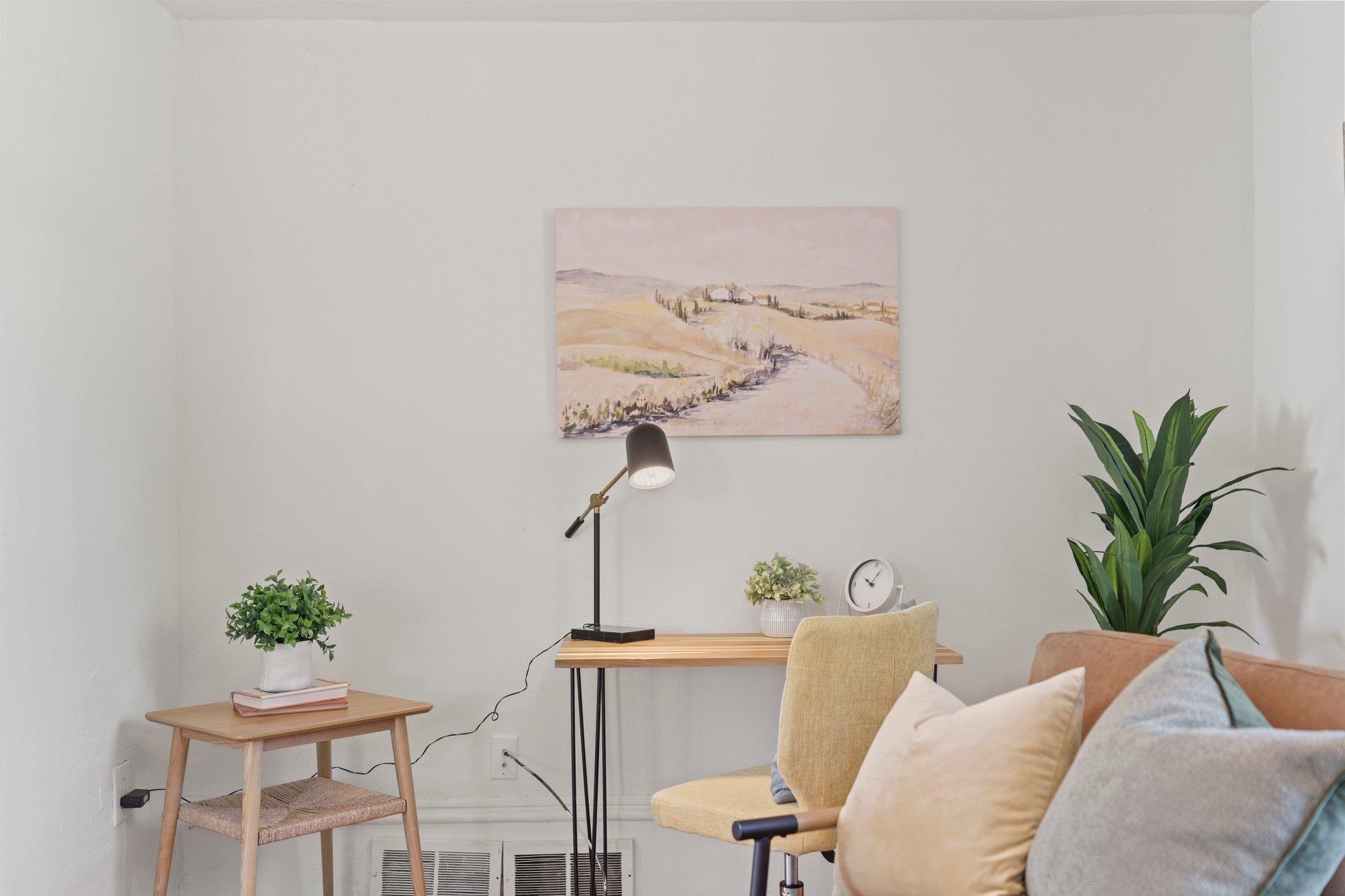 210 W Pleasant Street