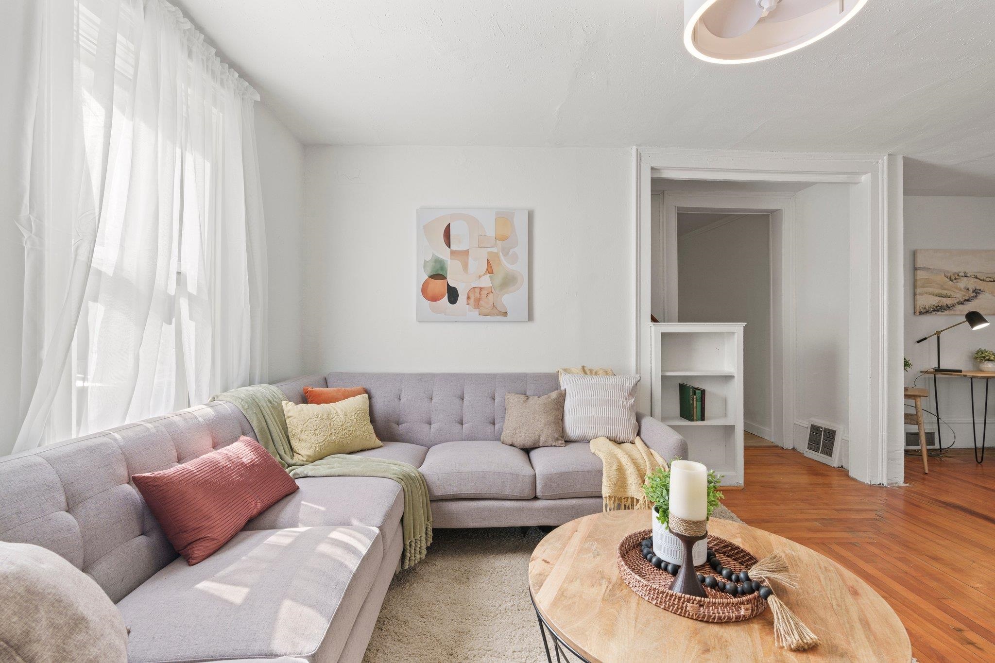 210 W Pleasant Street