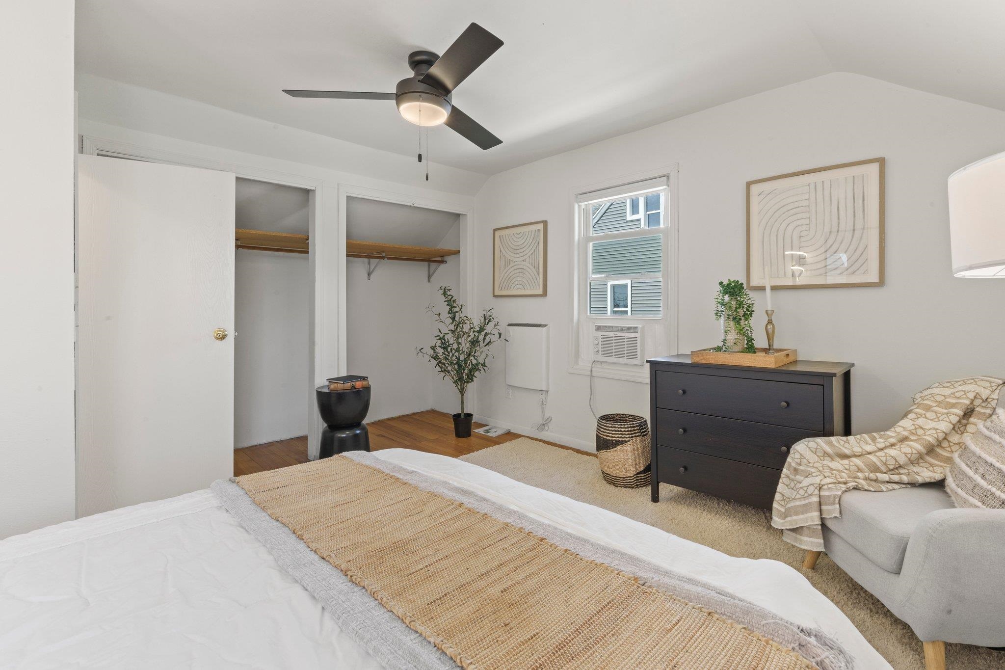 210 W Pleasant Street