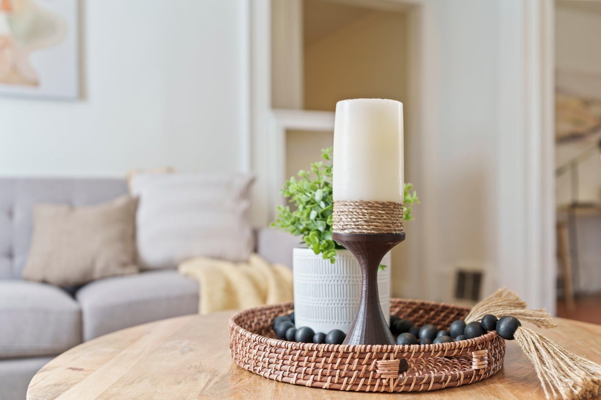 210 W Pleasant Street