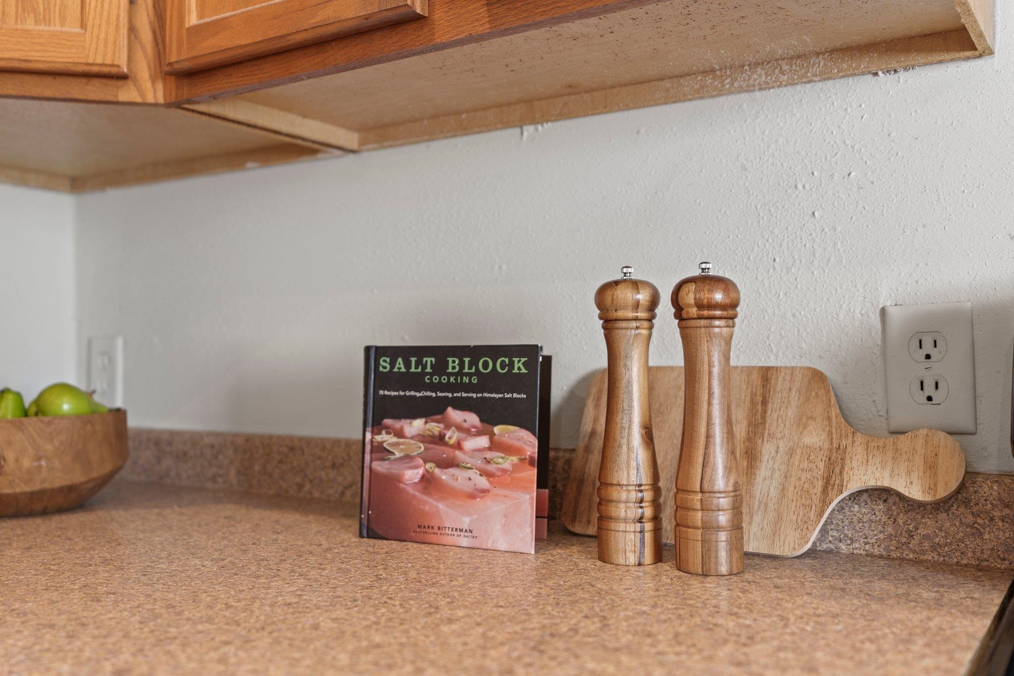 210 W Pleasant Street