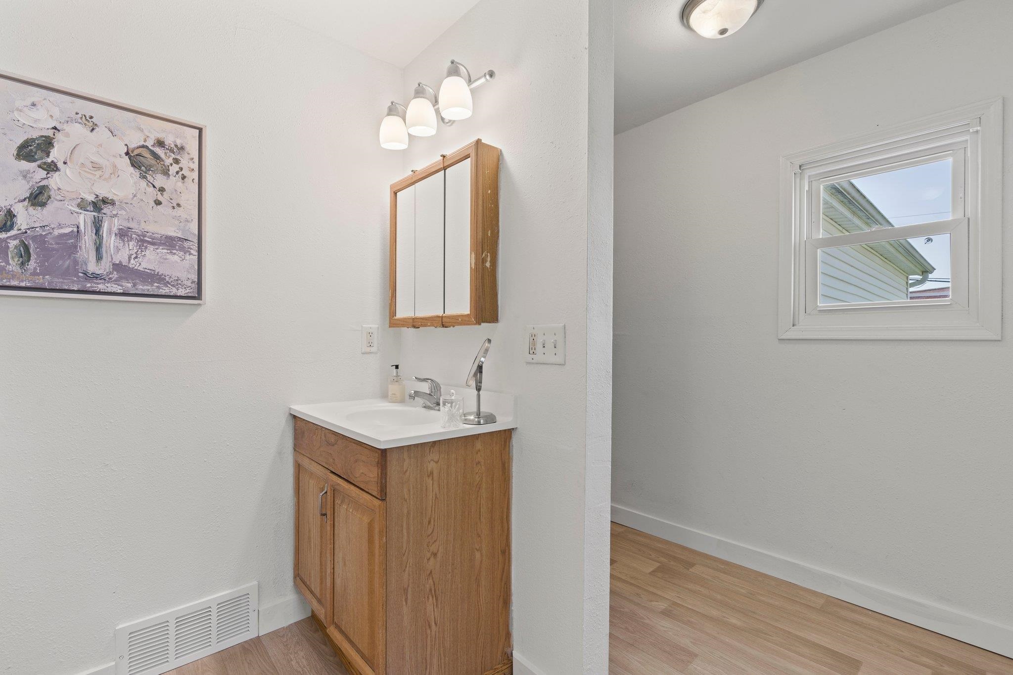 210 W Pleasant Street