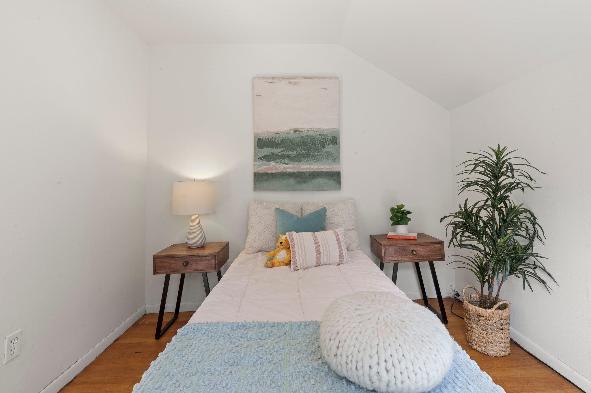 210 W Pleasant Street