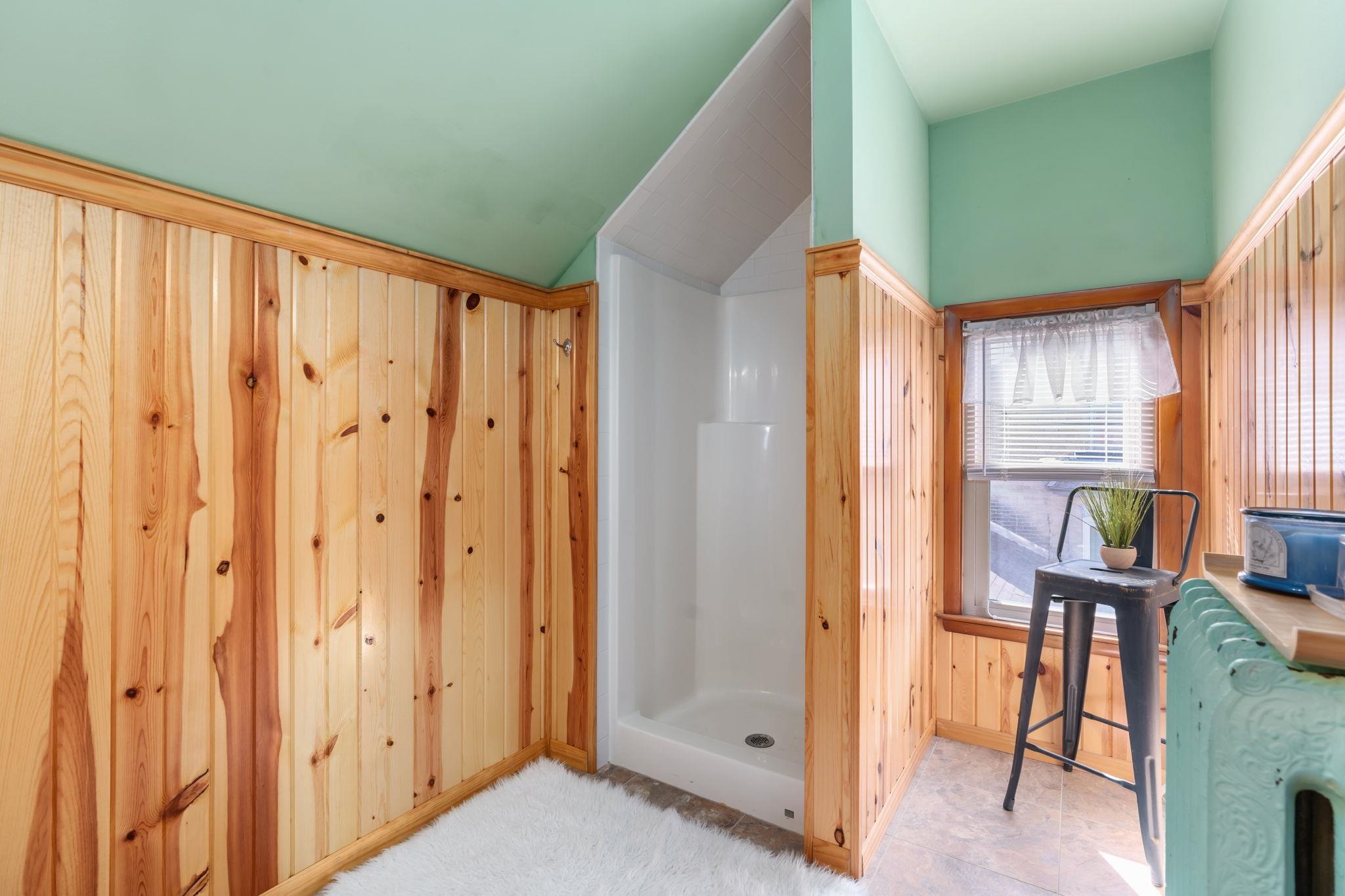 414 W Edgewater Street