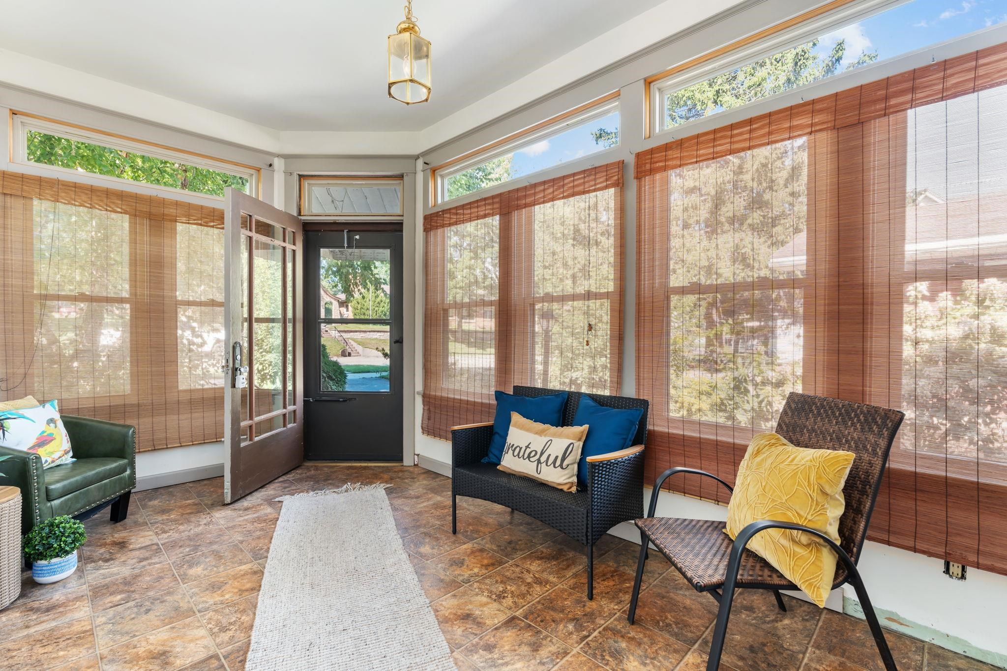 414 W Edgewater Street