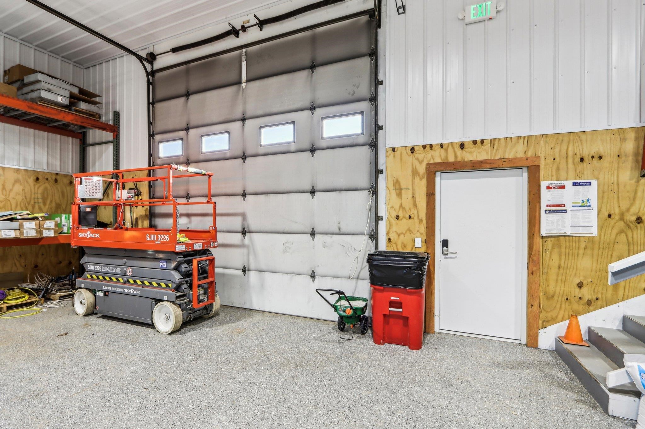 910 Business Park Drive