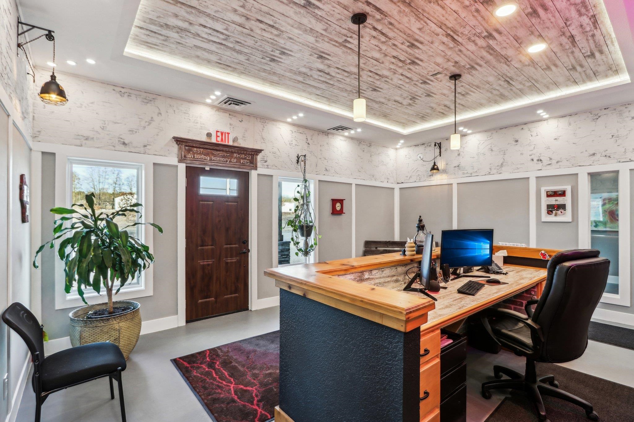 910 Business Park Drive