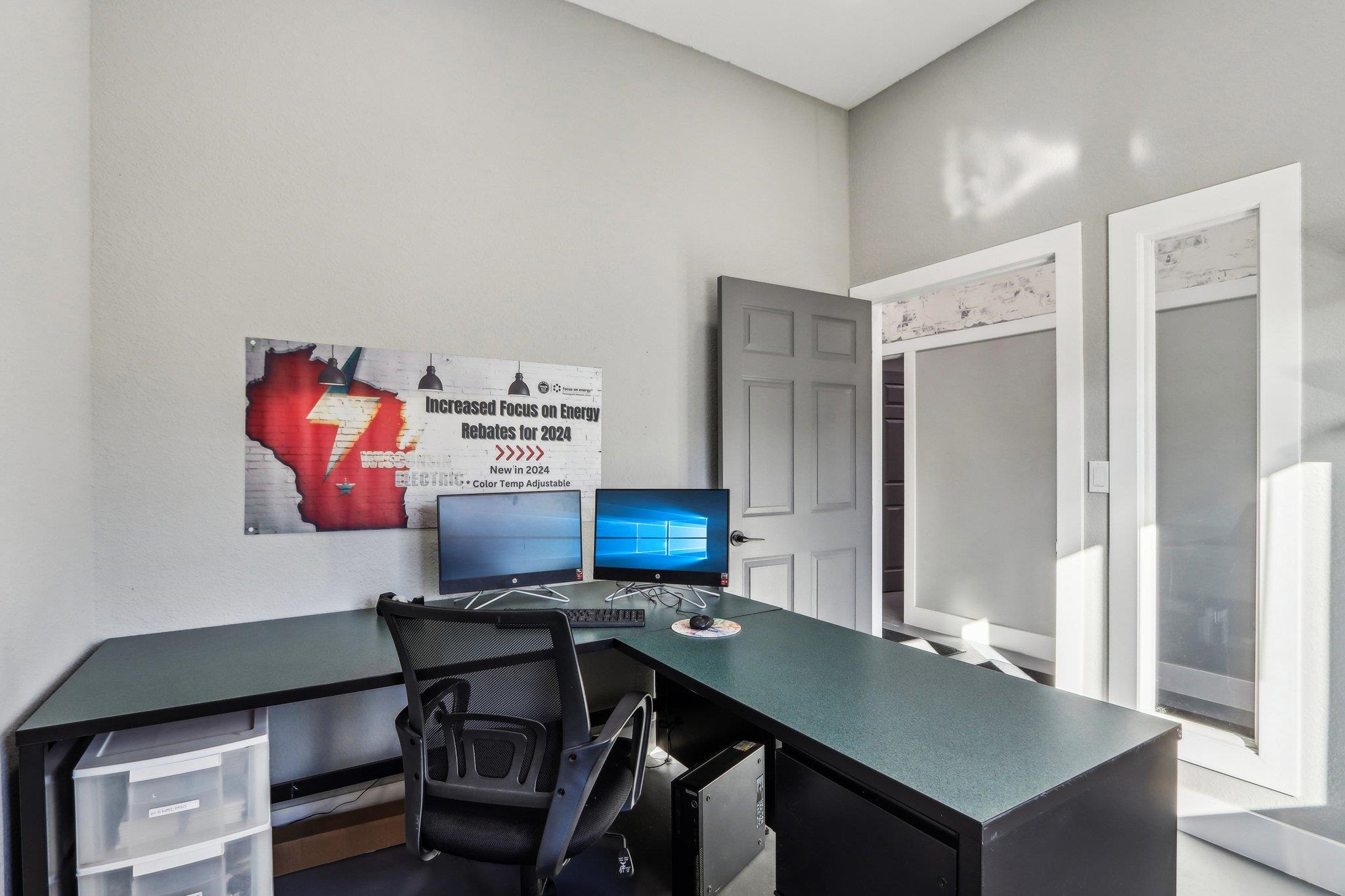 910 Business Park Drive