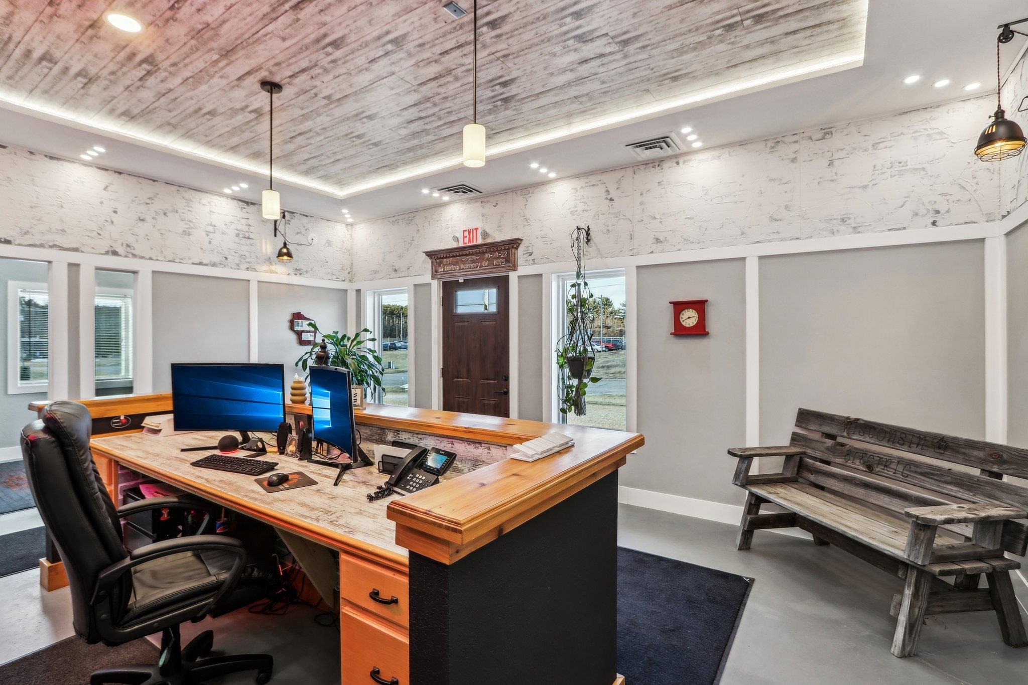 910 Business Park Drive